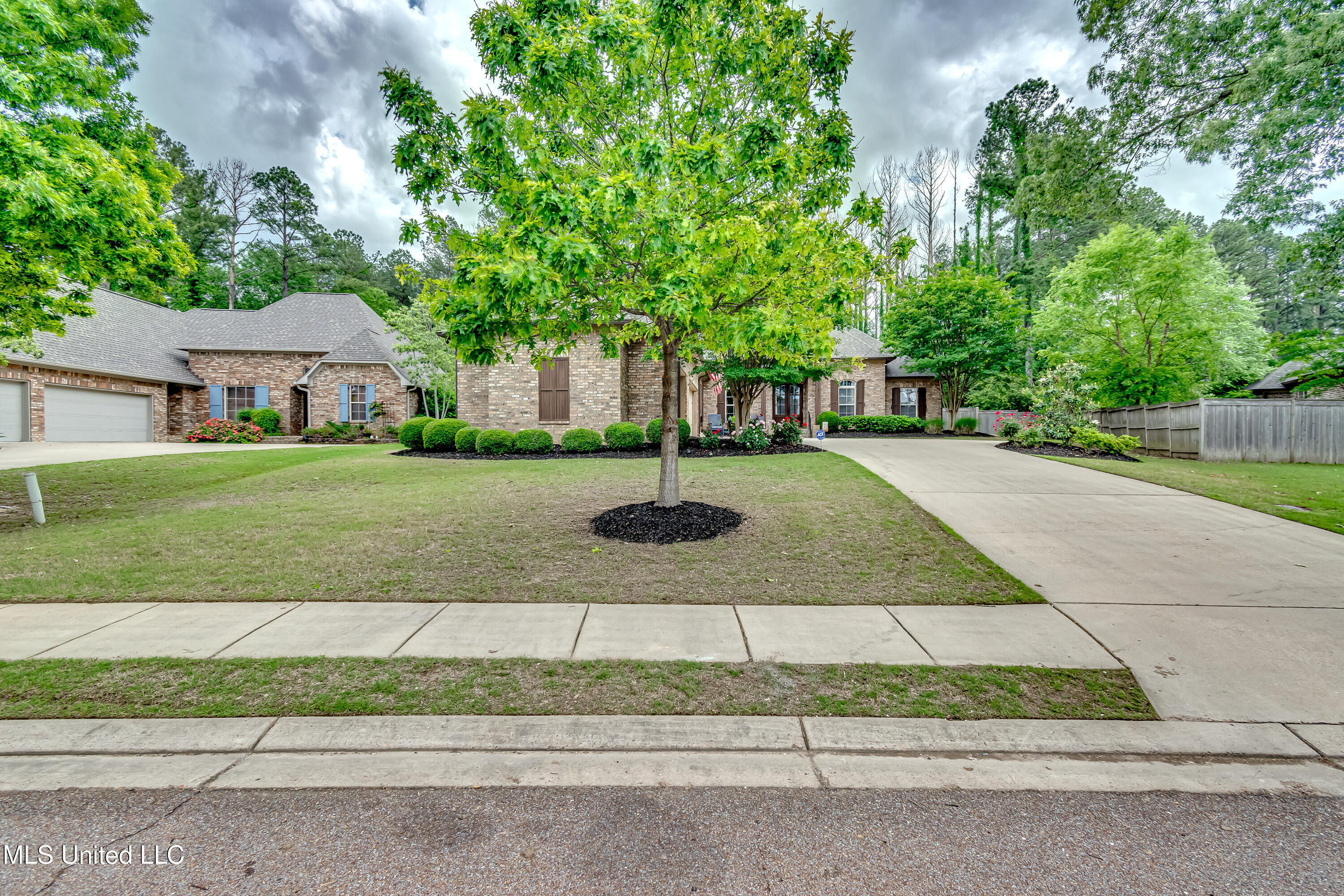 115 Grayhawk Drive, Madison, Mississippi image 6