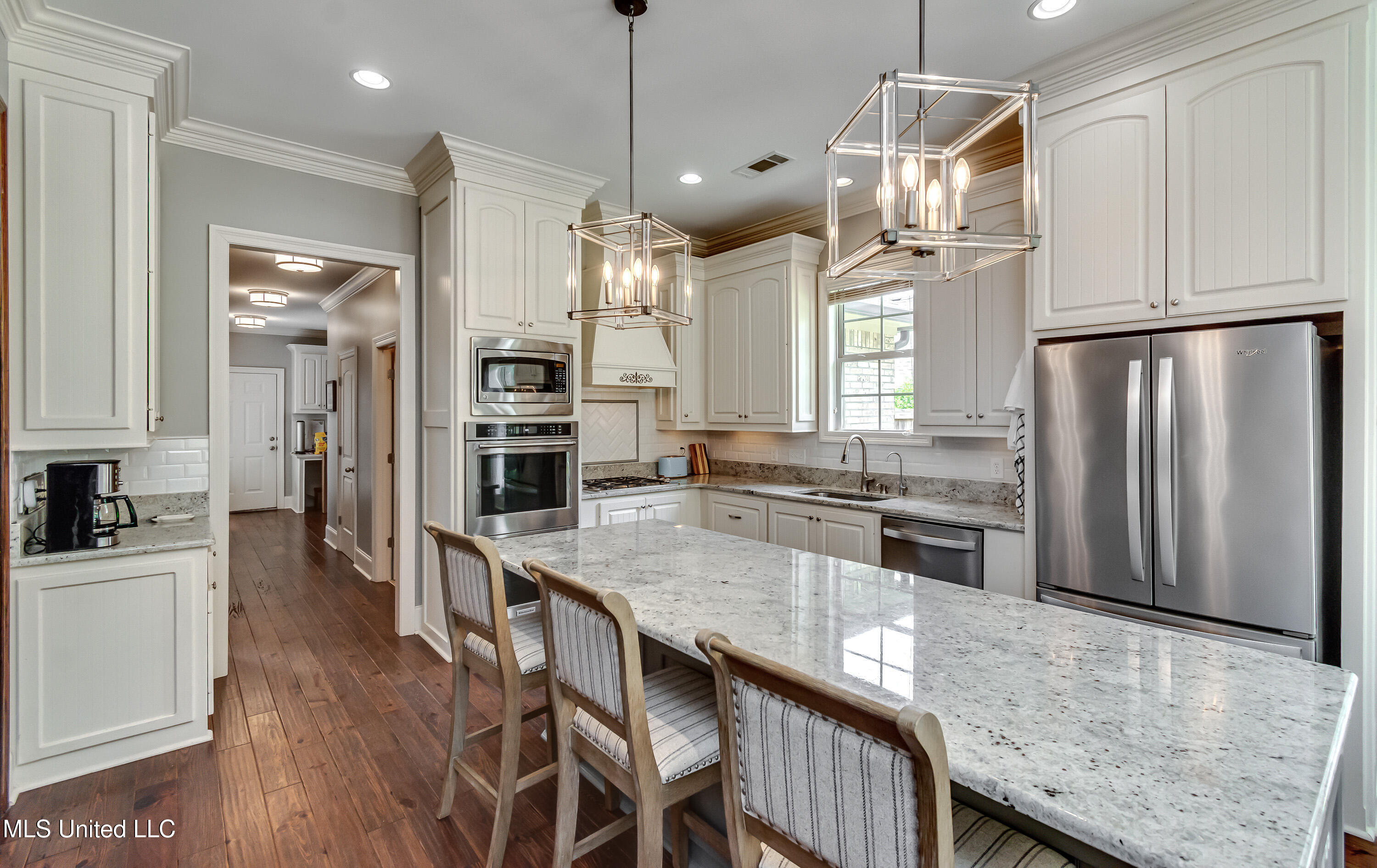 115 Grayhawk Drive, Madison, Mississippi image 32