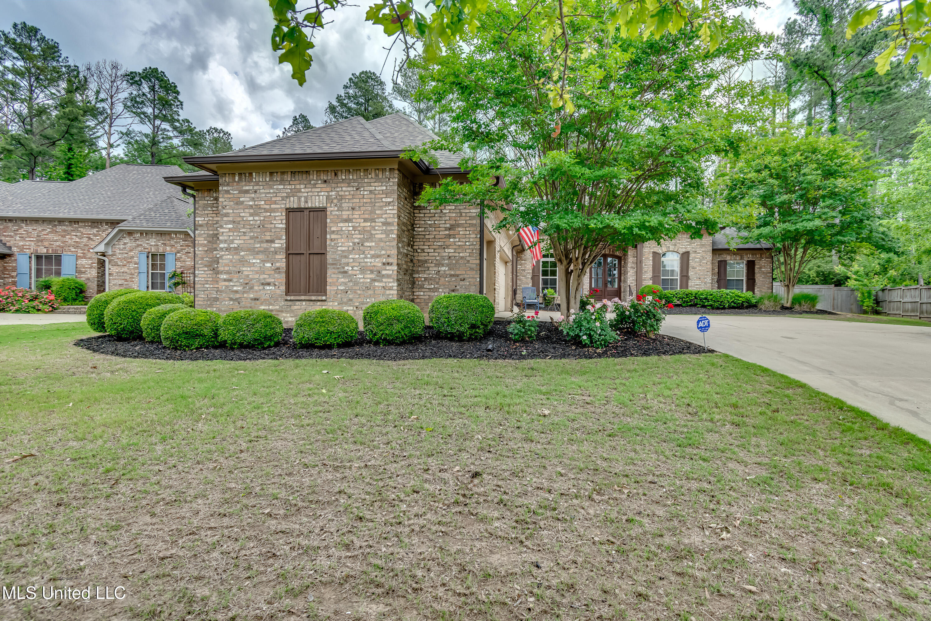 115 Grayhawk Drive, Madison, Mississippi image 7