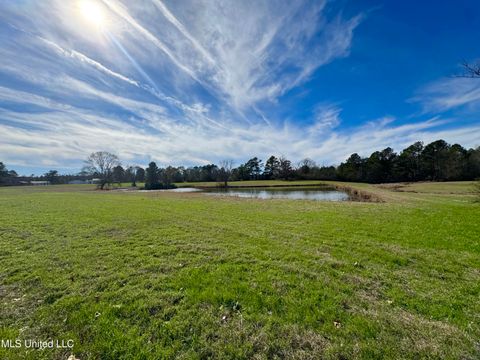 Apartment For Sale - 2720 Davis Road<br/> Byram, MS 39170