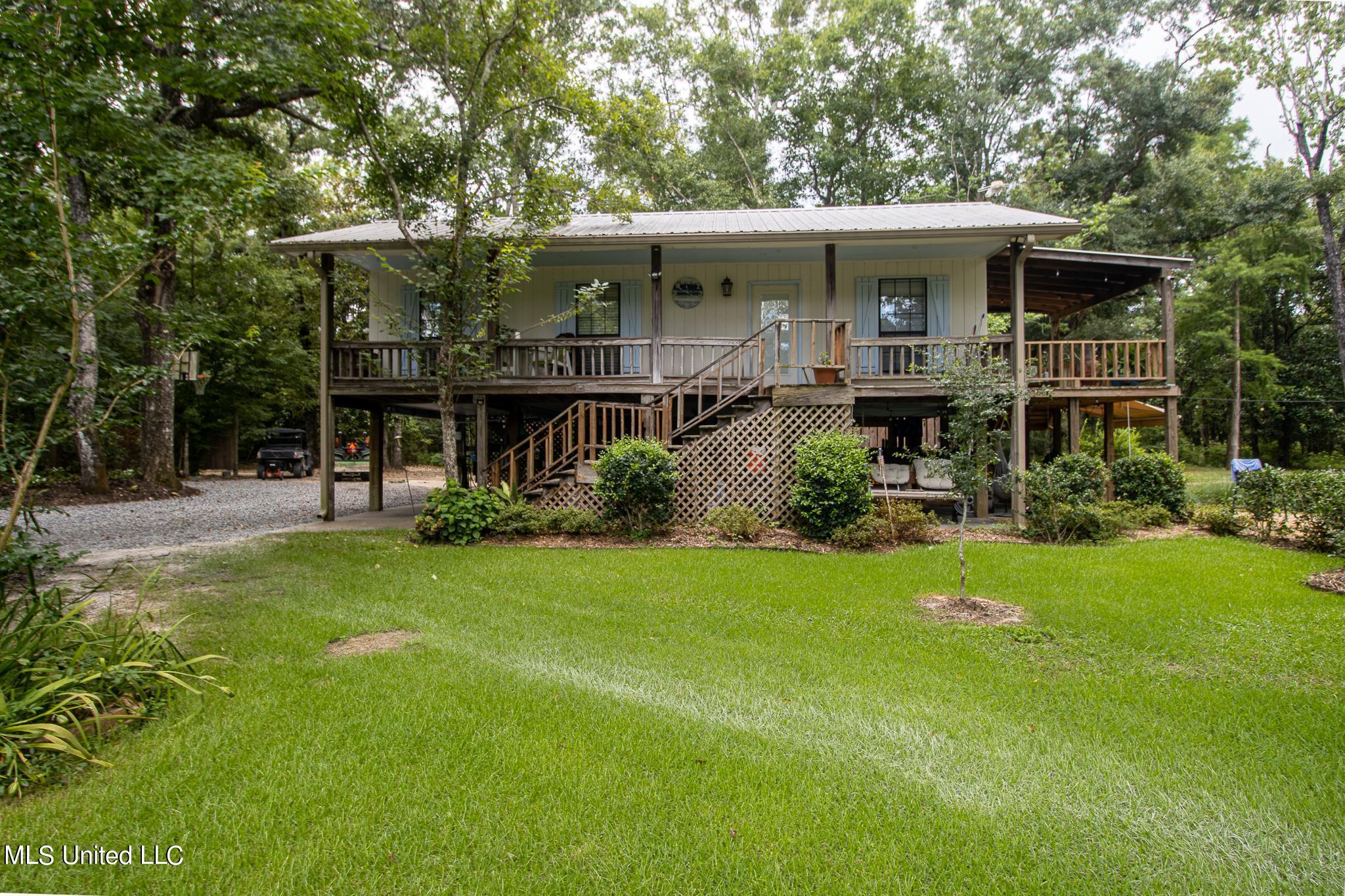 13728 River Road, Gulfport, Mississippi image 1