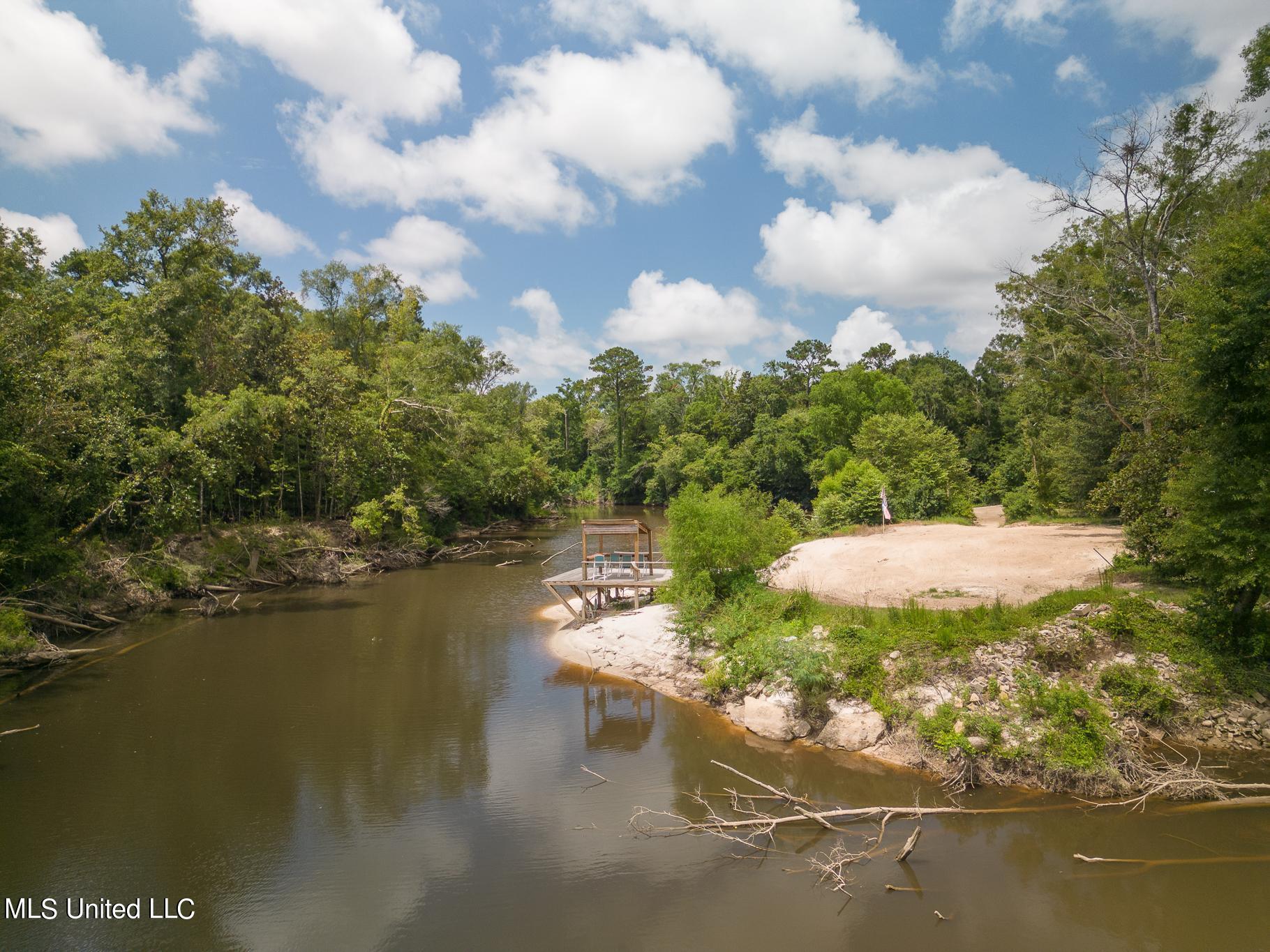 13728 River Road, Gulfport, Mississippi image 22