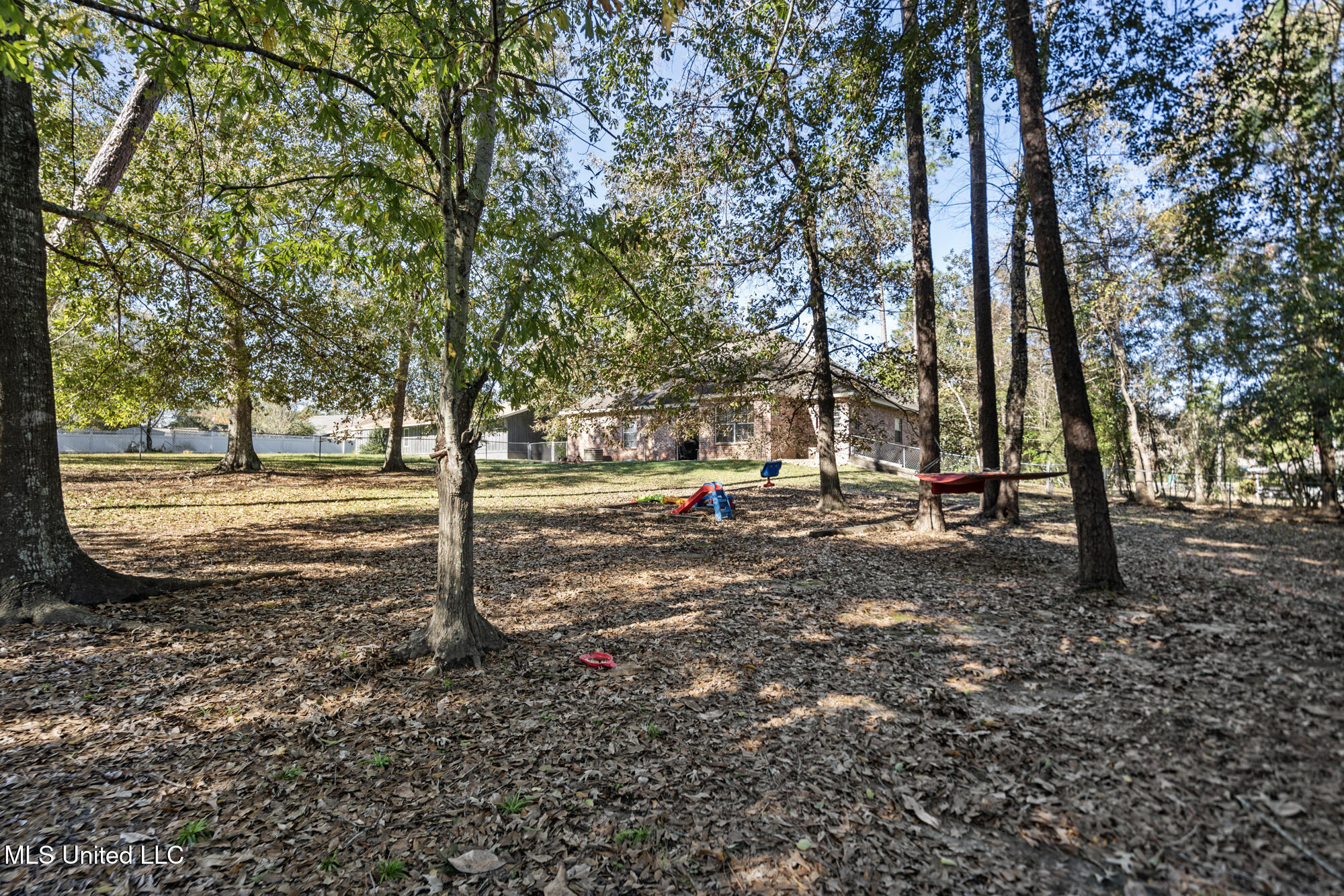 215 Ridgeview Drive, Carriere, Mississippi image 30