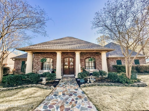 Homes For Sale - 170 Bridlewood Drive<br/> Brandon, MS 39047