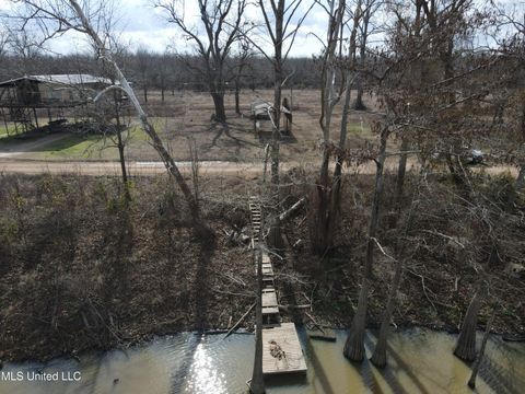 Vacant Land For Sale - 5700 Lake Mary Road<br/> Wilkinson County, Woodville, MS 39669