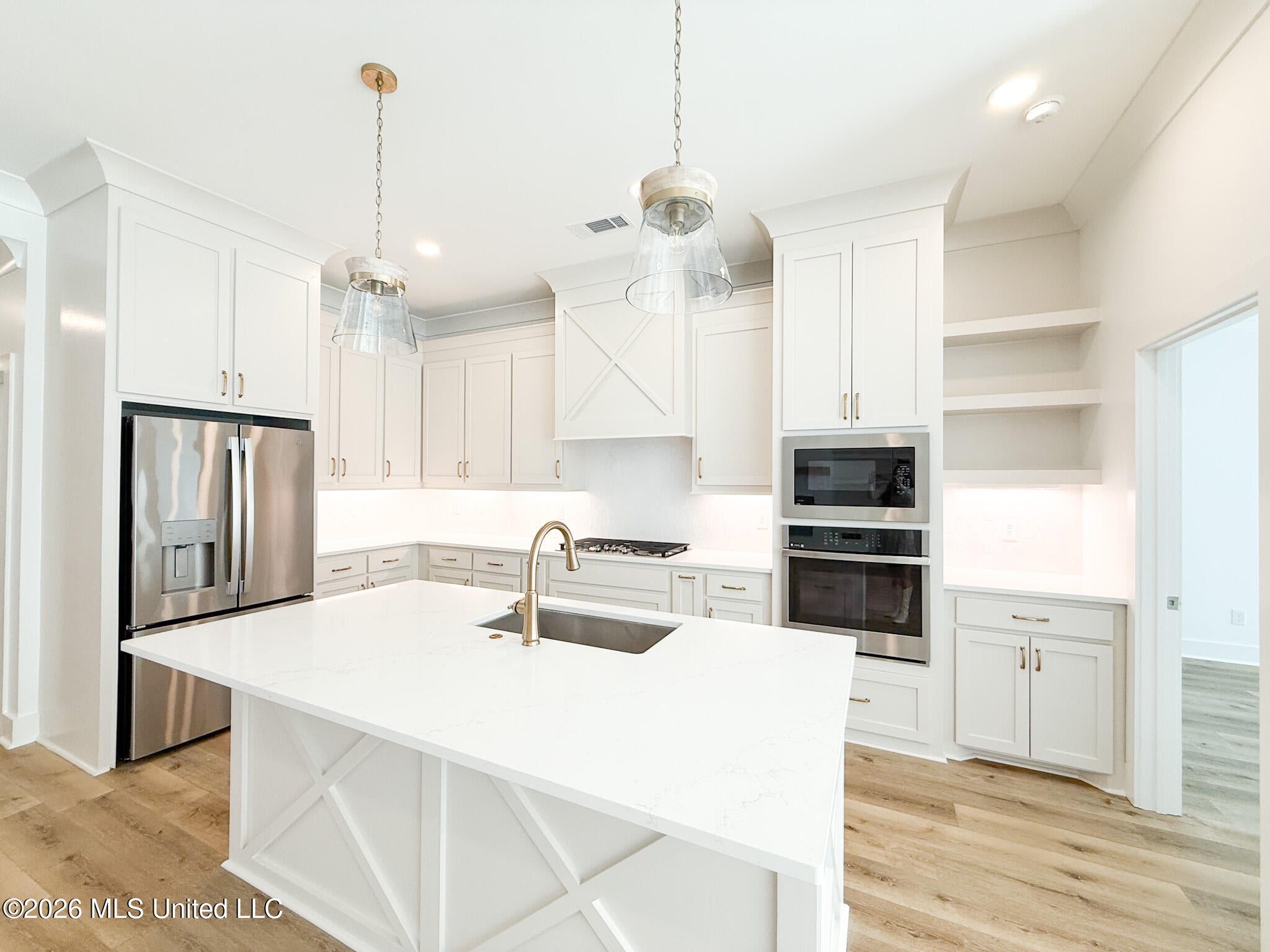 340 Oakville Circle