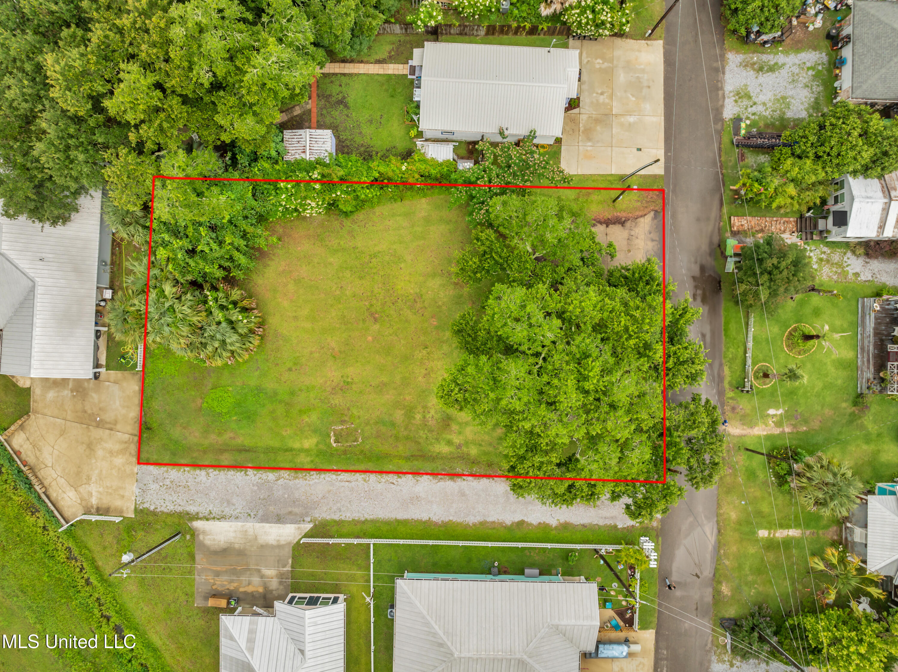 306 Union Street, Bay Saint Louis, Mississippi image 16