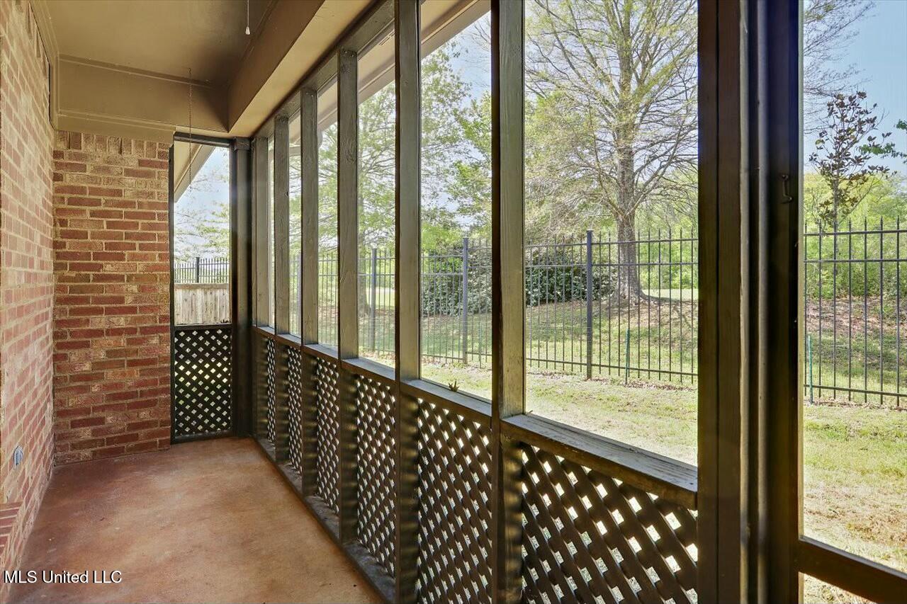 623 Chambord Drive, Brandon, Mississippi image 29