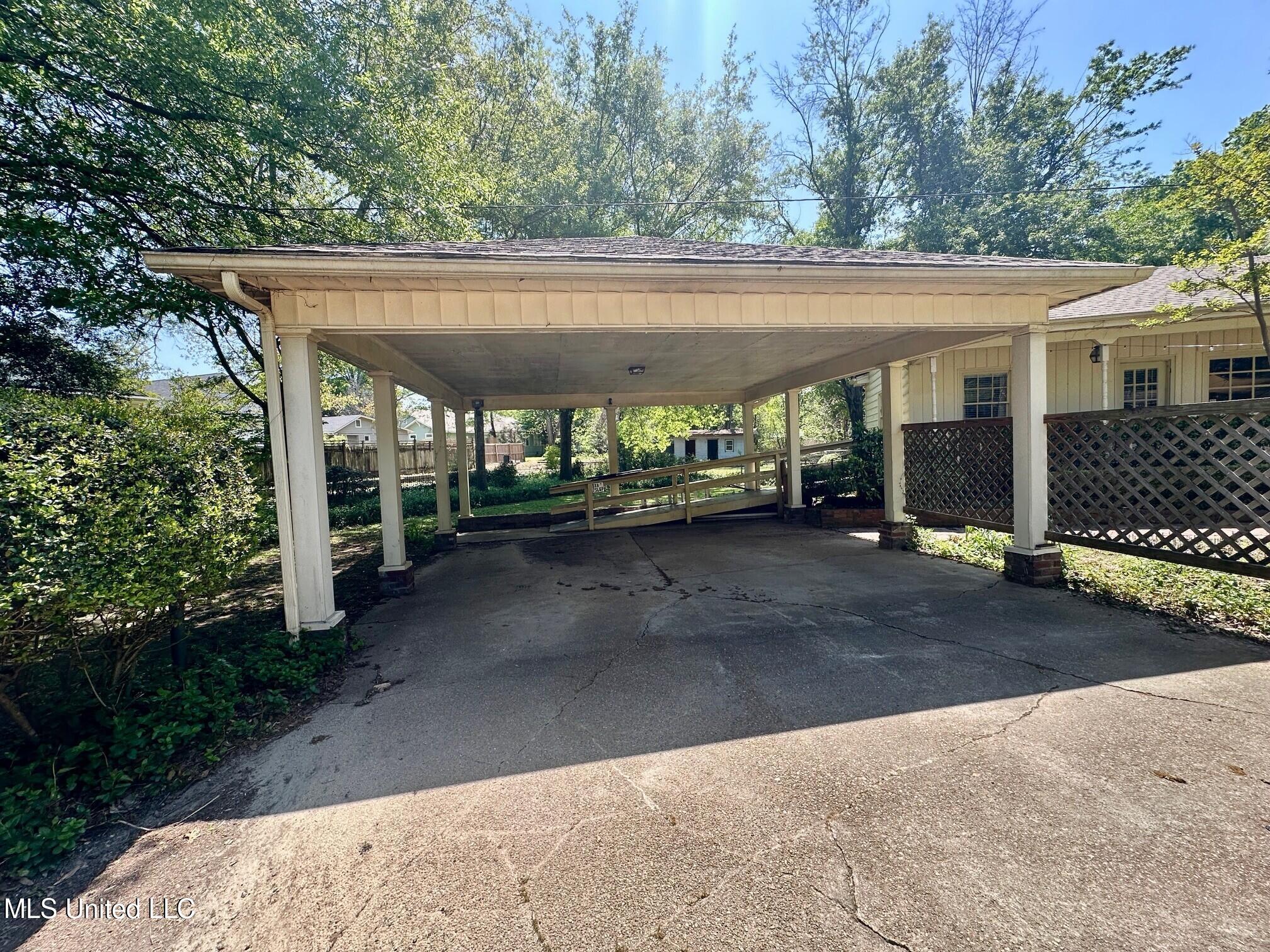 301 S Victoria Avenue, Cleveland, Mississippi image 30