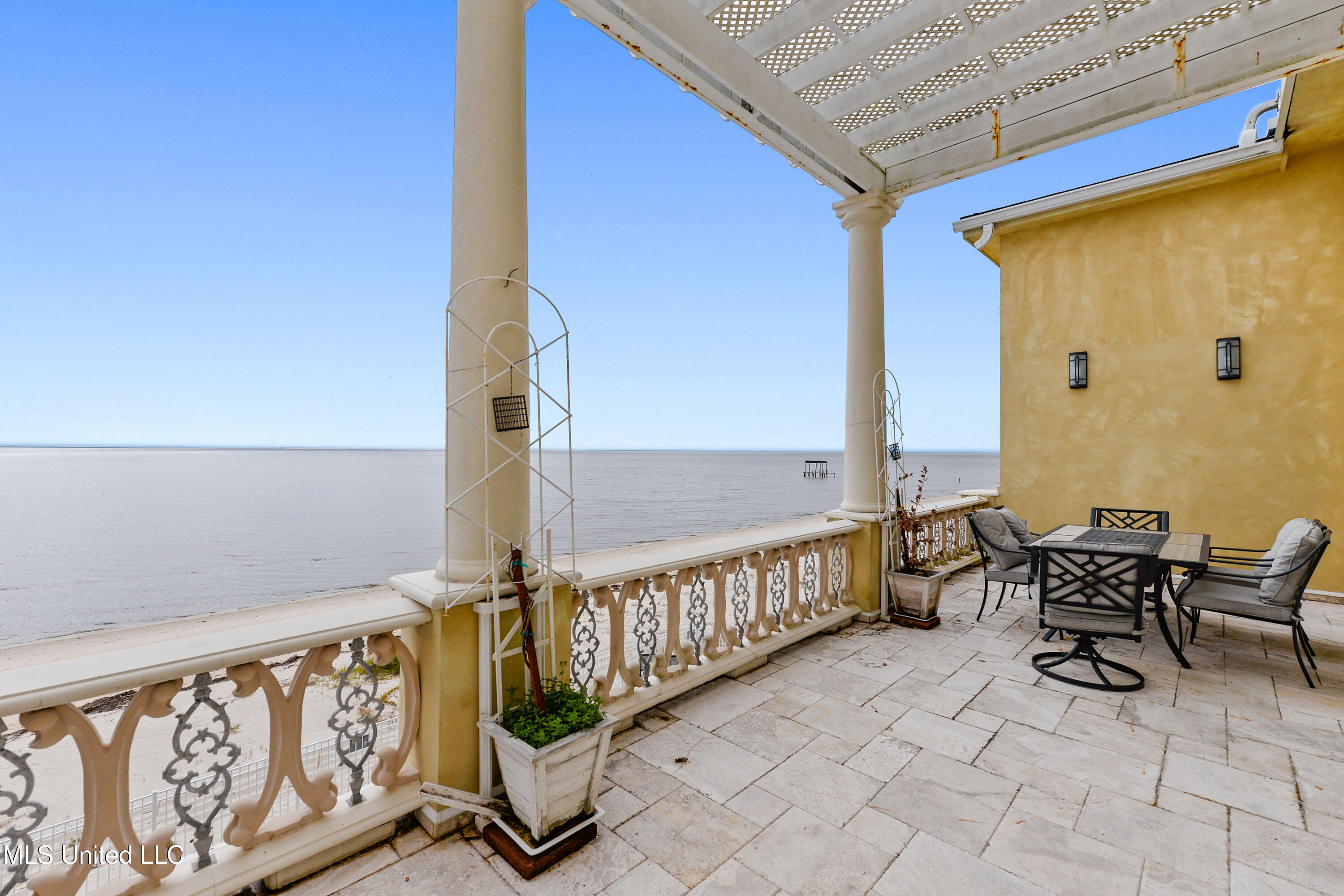 7709 Belle Fontaine Drive, Ocean Springs, Mississippi image 9