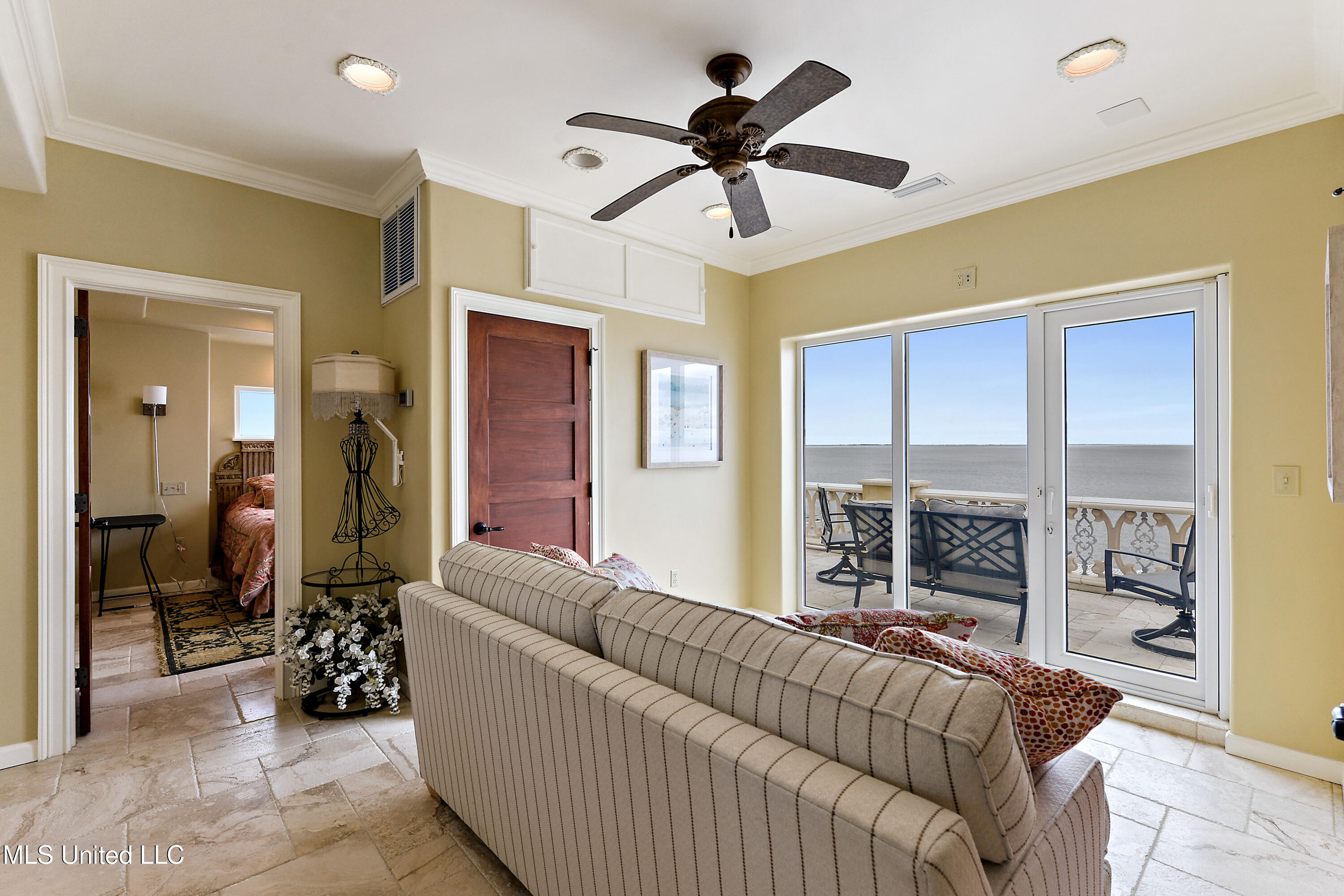 7709 Belle Fontaine Drive, Ocean Springs, Mississippi image 21