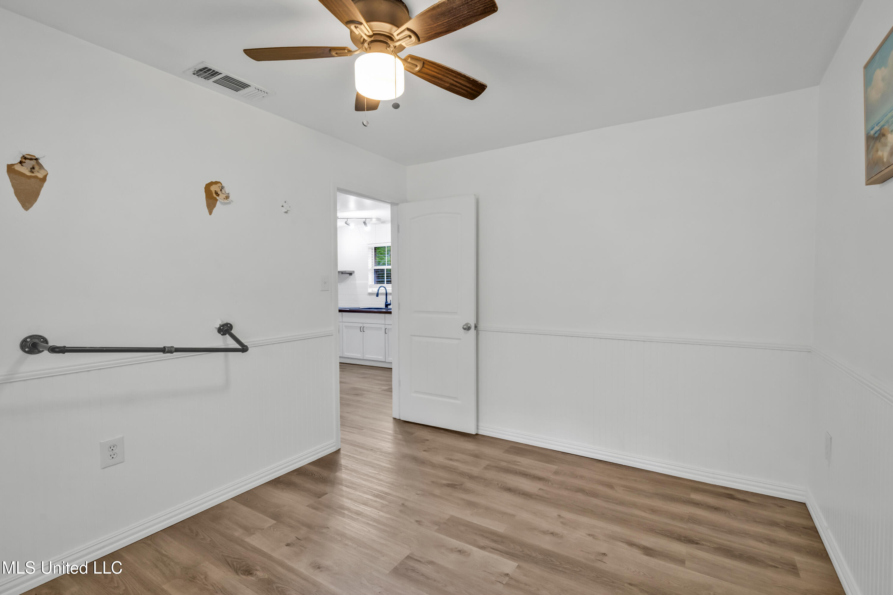 20294 Daugherty Road, Long Beach, Mississippi image 9