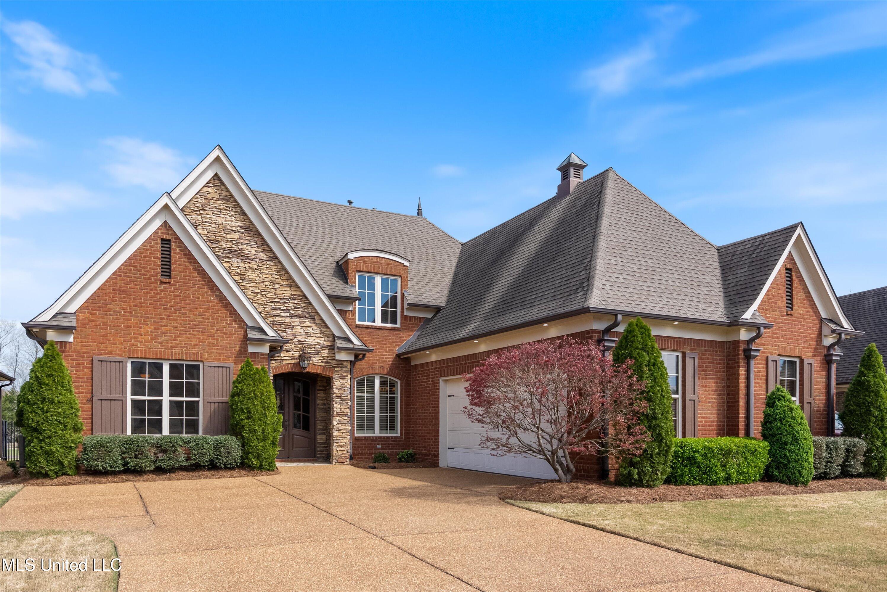 6270 Moondance Cove, Olive Branch, Mississippi image 4