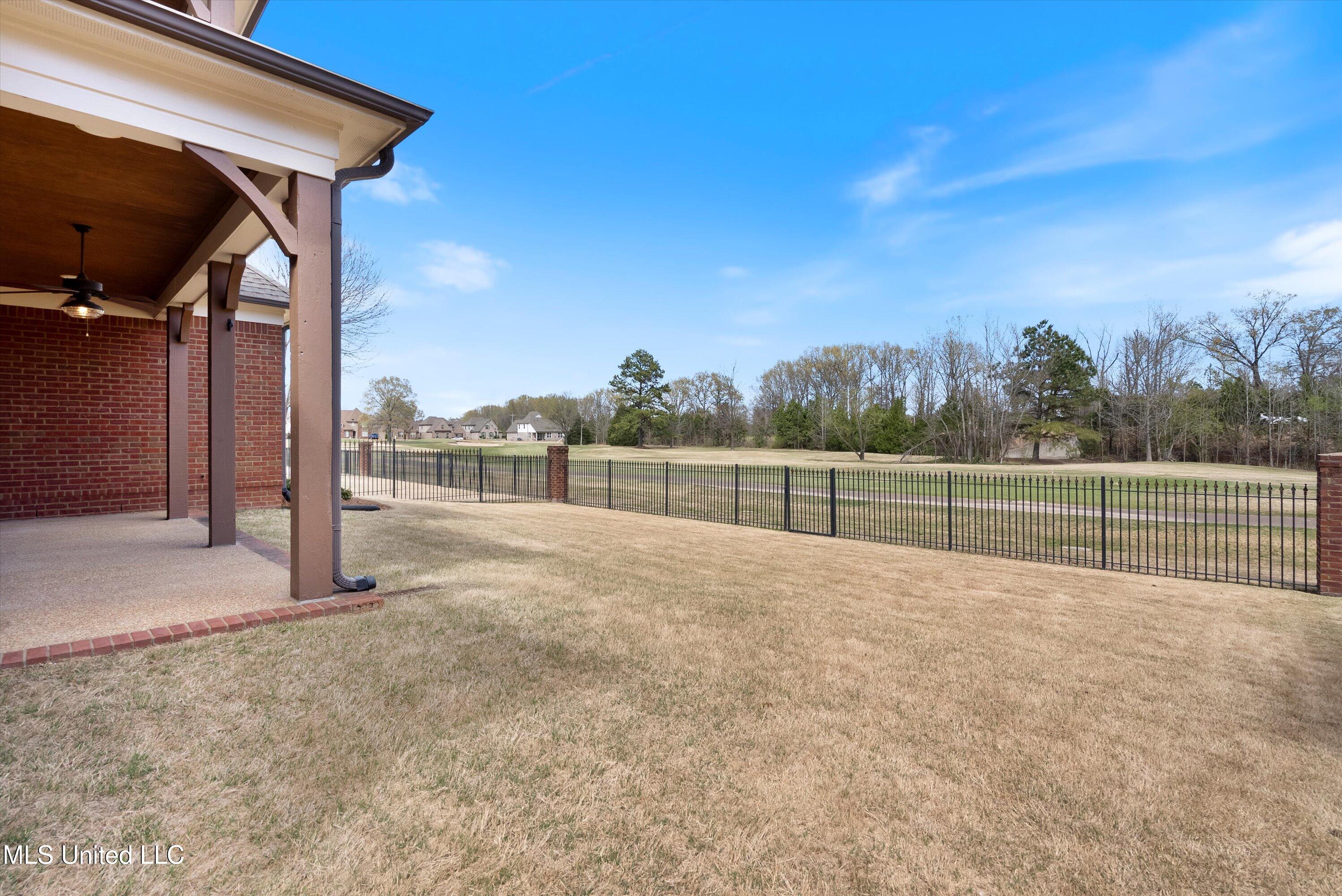 6270 Moondance Cove, Olive Branch, Mississippi image 33