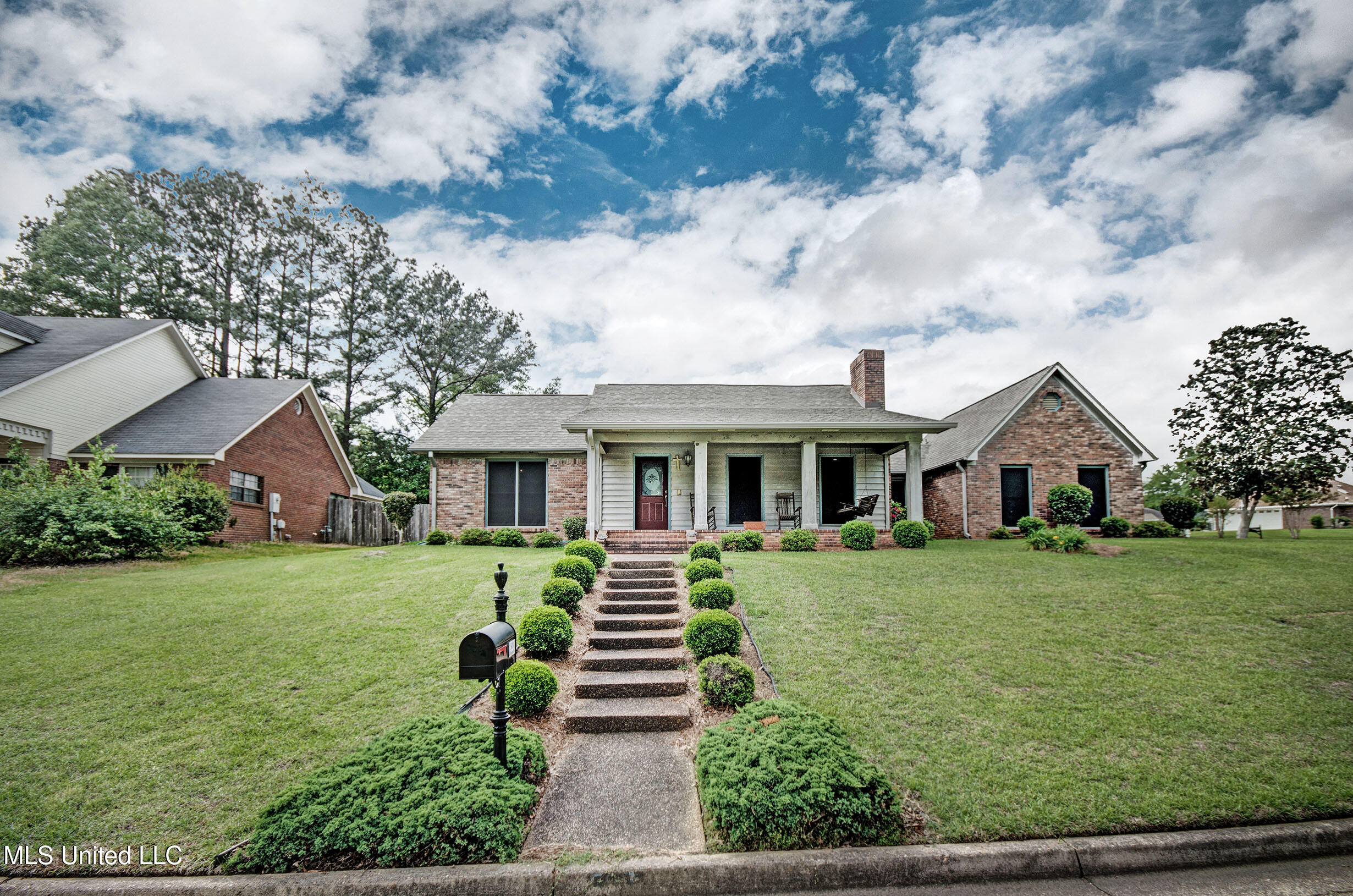 503 Treeline Drive, Brandon, Mississippi image 4