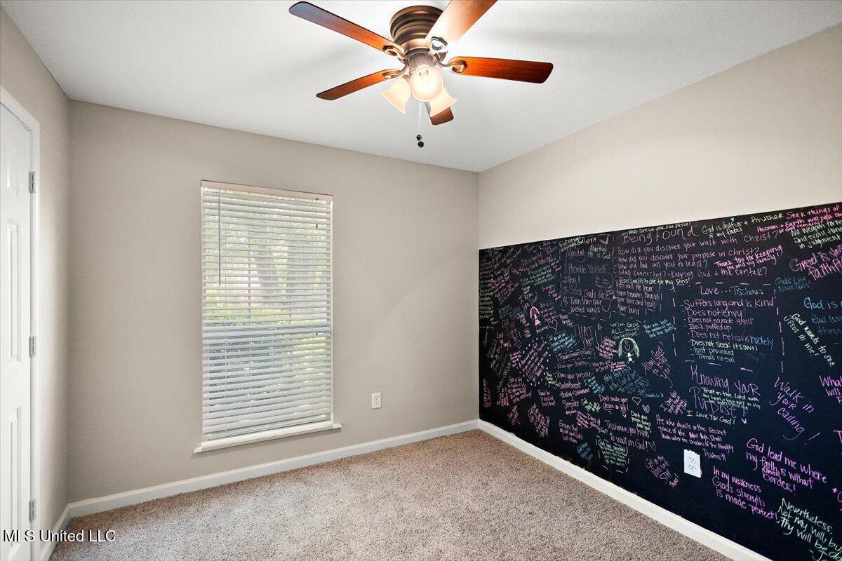 4262 Glennoak Circle, Byram, Mississippi image 20