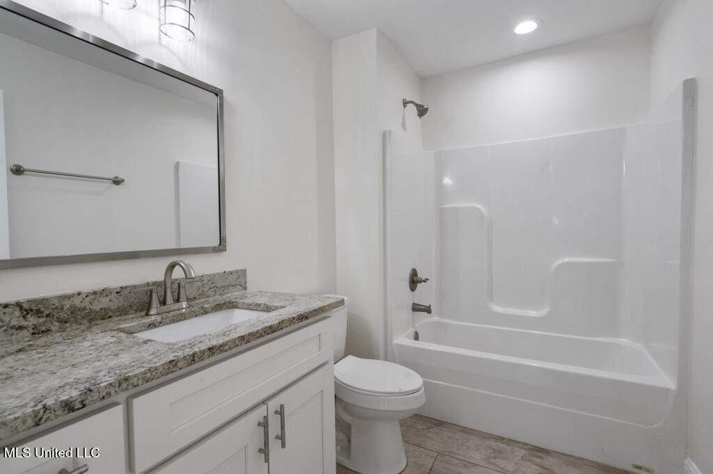 9121 Seahorse Avenue, Ocean Springs, Mississippi image 15