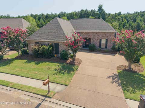 Homes For Sale - 240 Hidden Hills Parkway<br/> Rankin County, Brandon, MS 39047