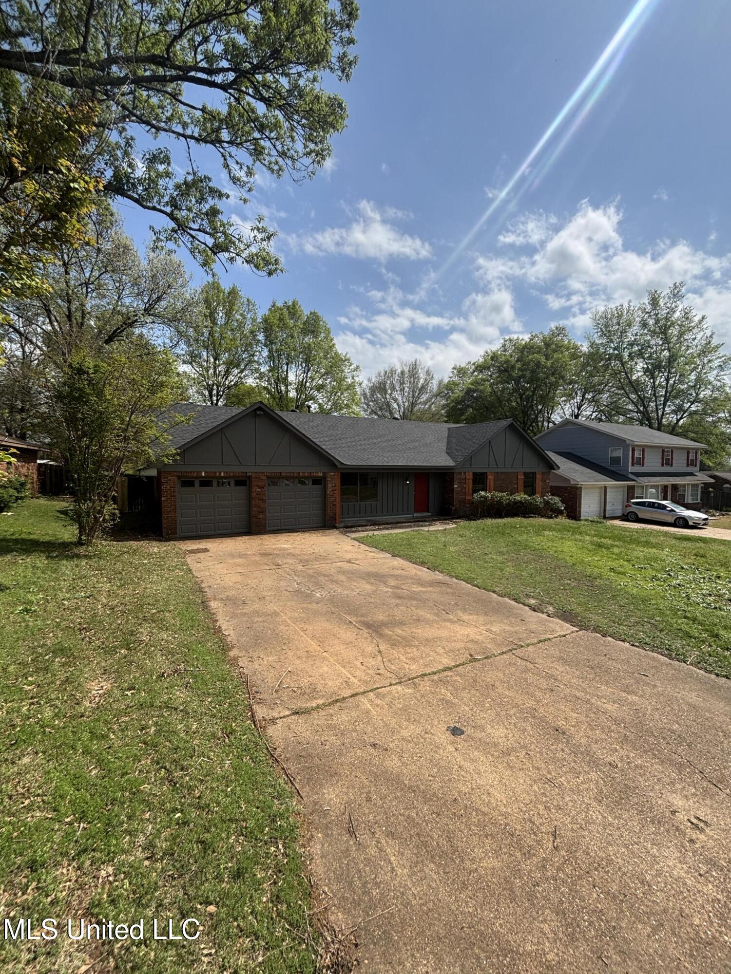 747 Cumberland Cove, Southaven, Mississippi image 2