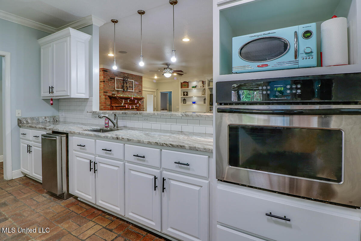 19071 Goff Farm Road, Moss Point, Mississippi image 13
