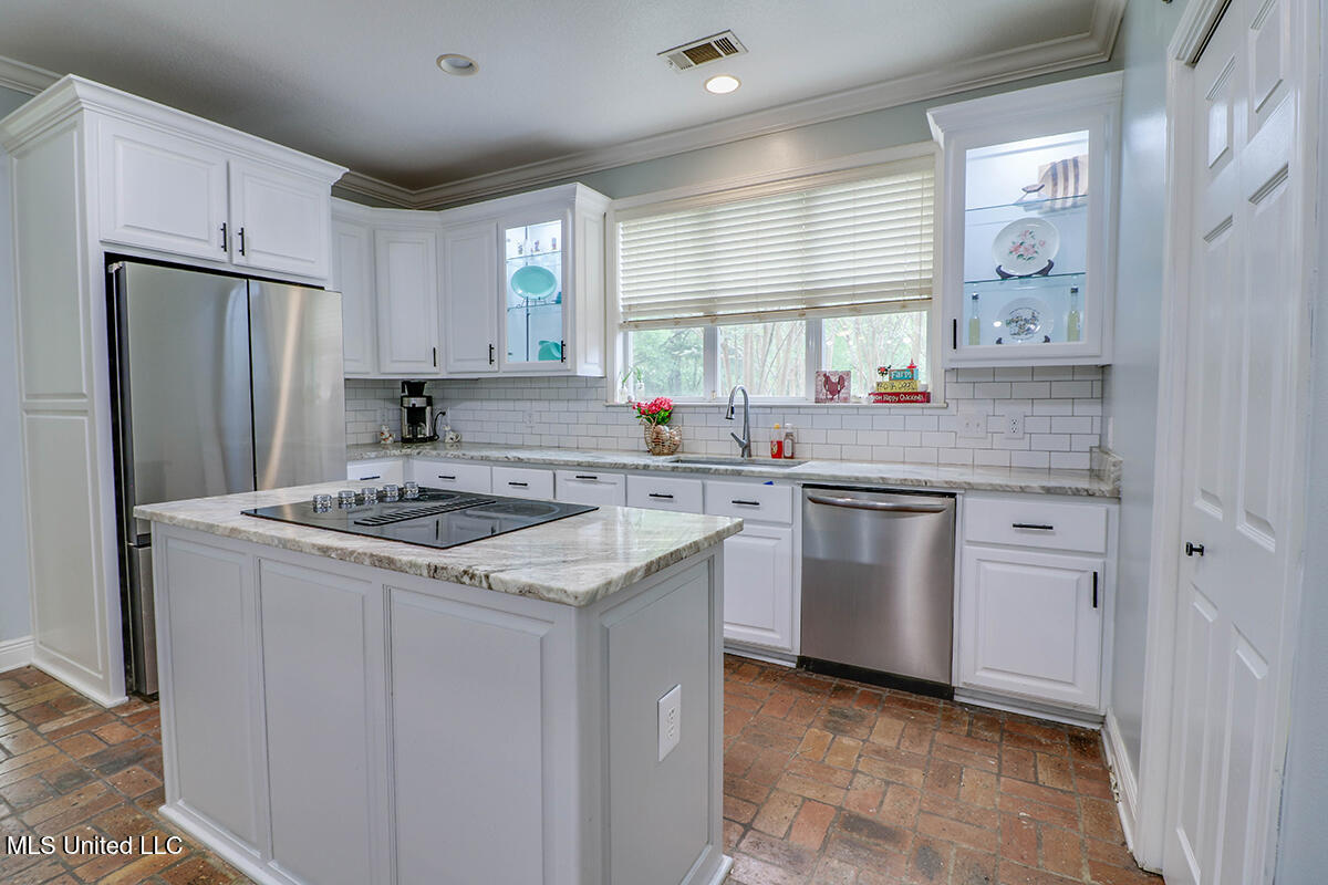 19071 Goff Farm Road, Moss Point, Mississippi image 11