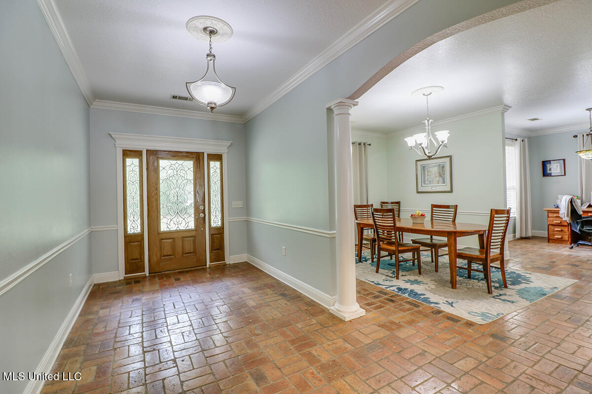 19071 Goff Farm Road, Moss Point, Mississippi image 2