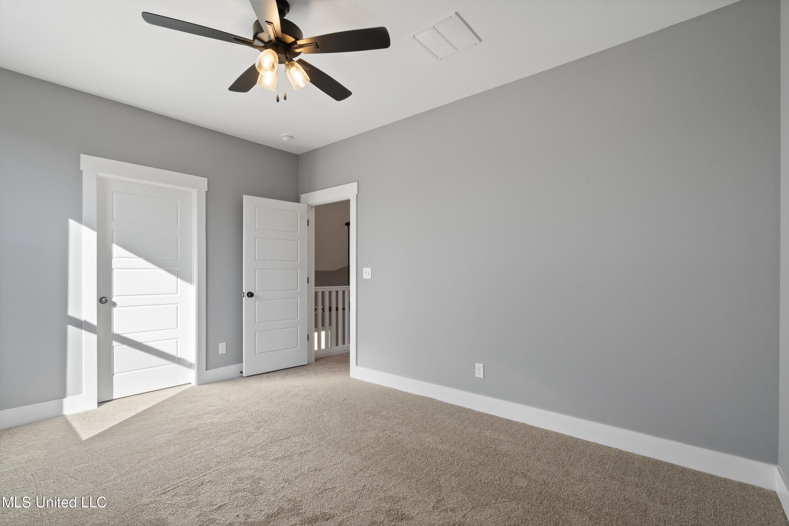 1297 Grove Park Office Drive, Hernando, Mississippi image 21