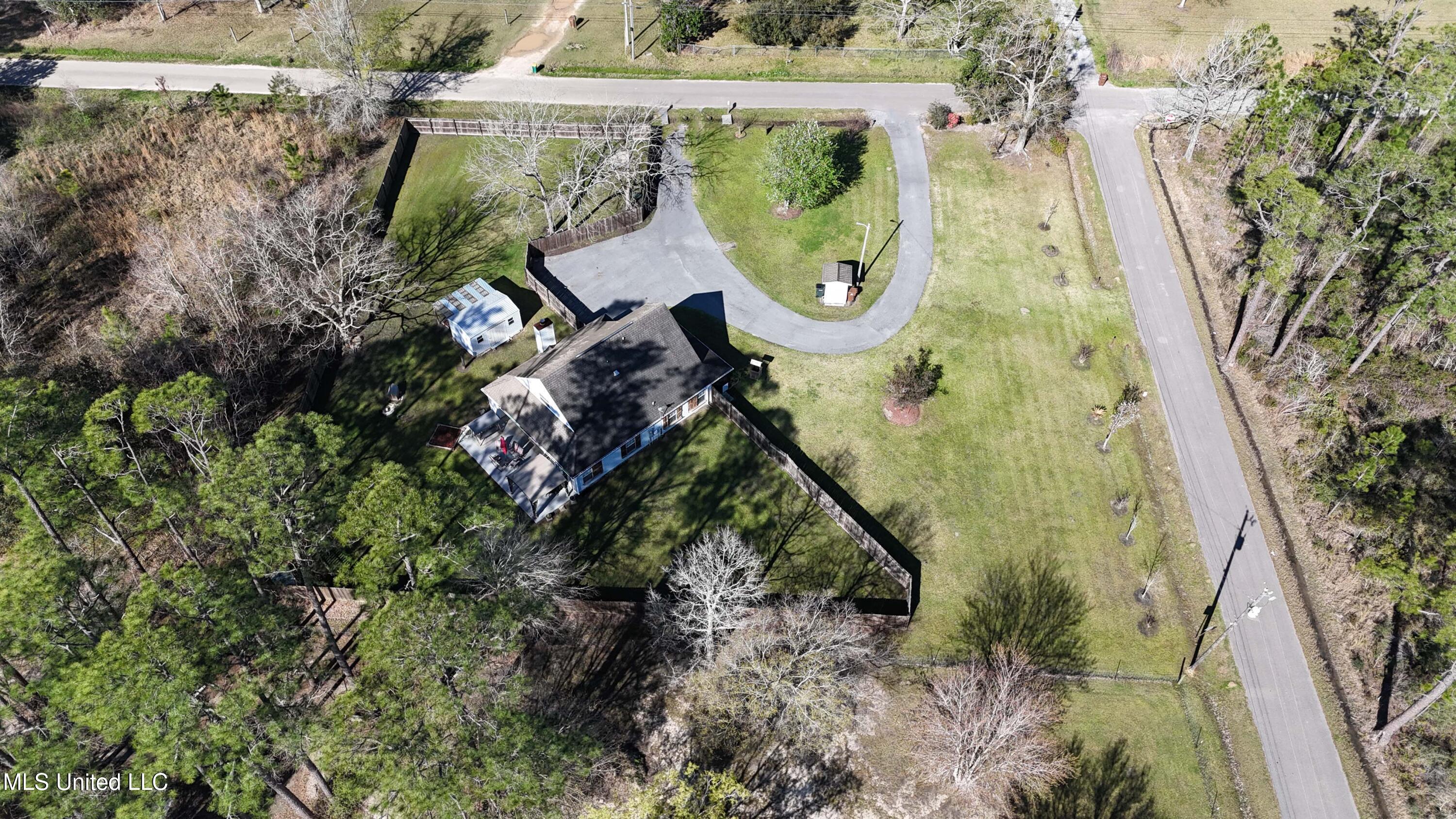 7124 Smith Road, Long Beach, Mississippi image 31