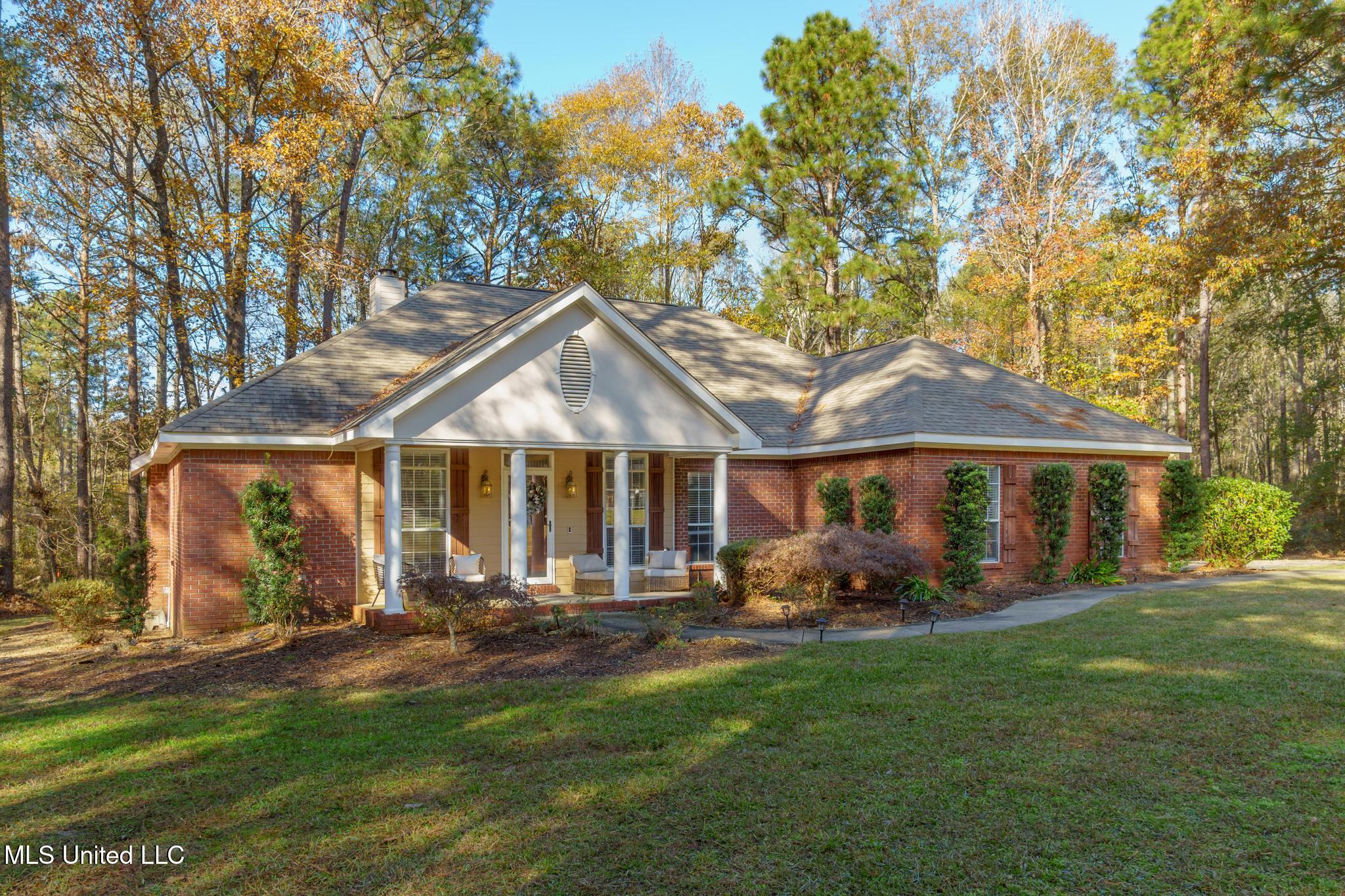 55 Woodstone Drive, Hattiesburg, Mississippi image 2