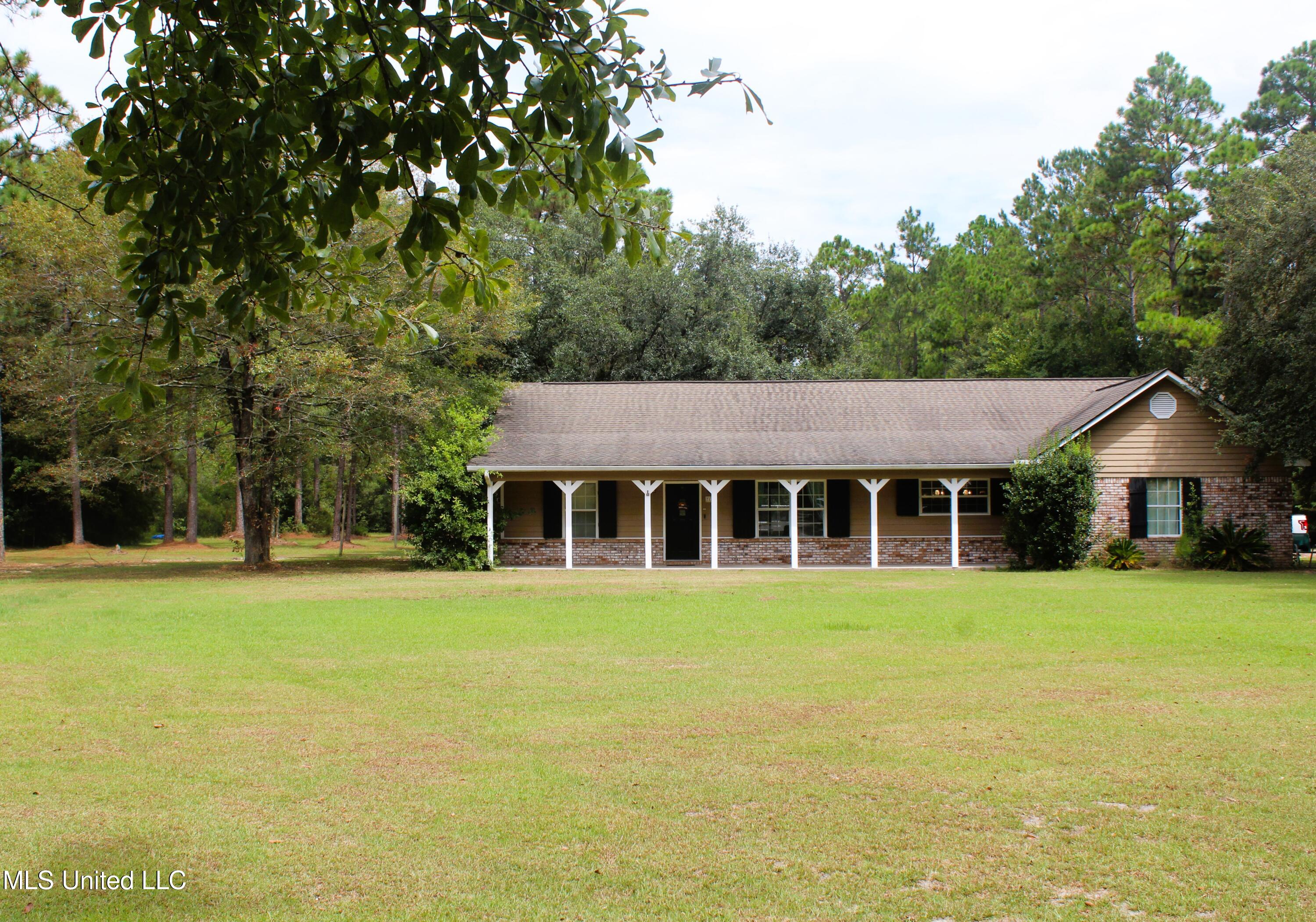 7129 E Central Park Drive, Moss Point, Mississippi image 36