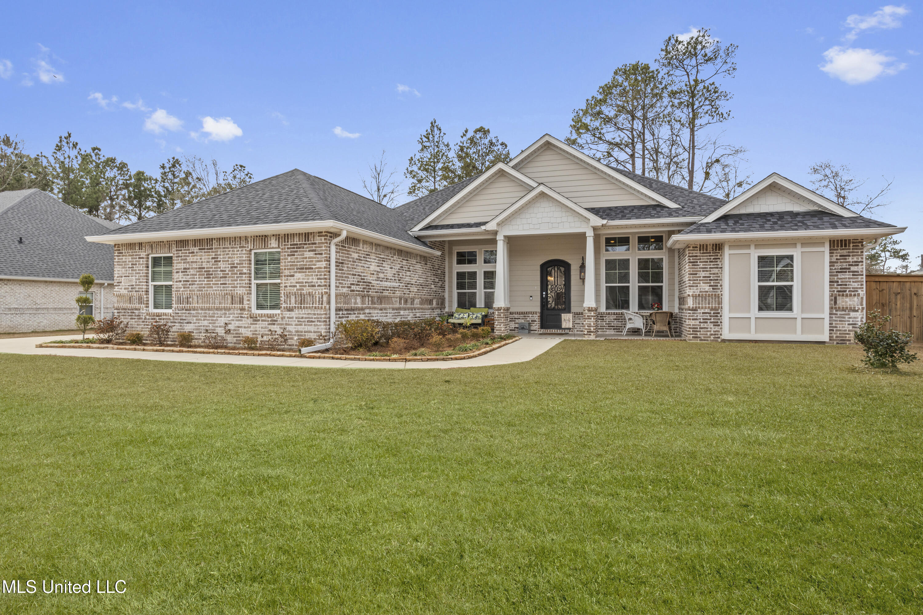 13389 Forest Ridge Drive, Gulfport, Mississippi image 3