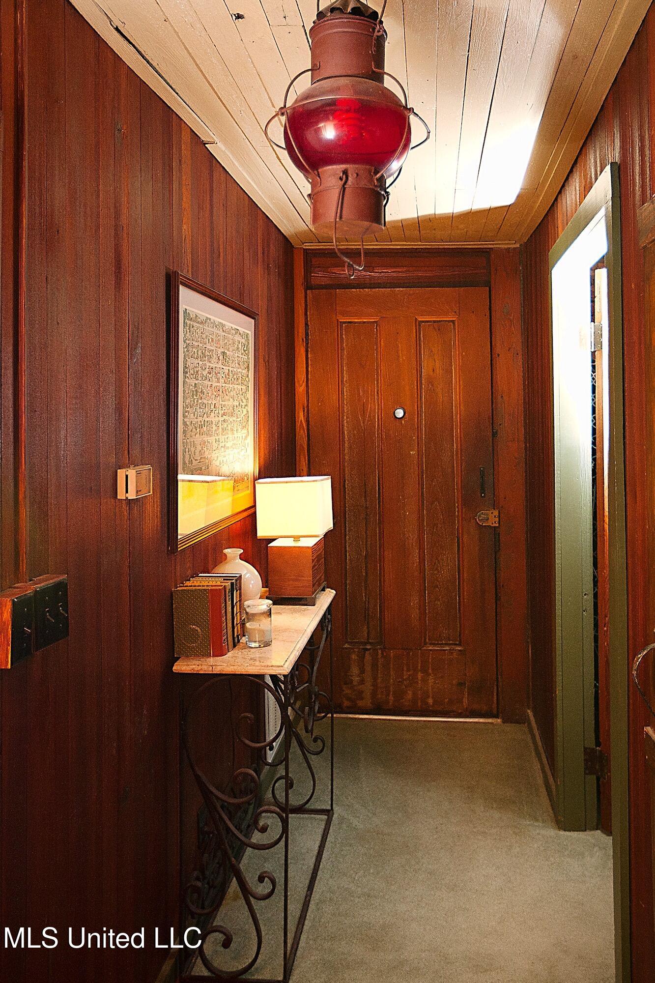 303 N Commerce Street, Natchez, Mississippi image 10