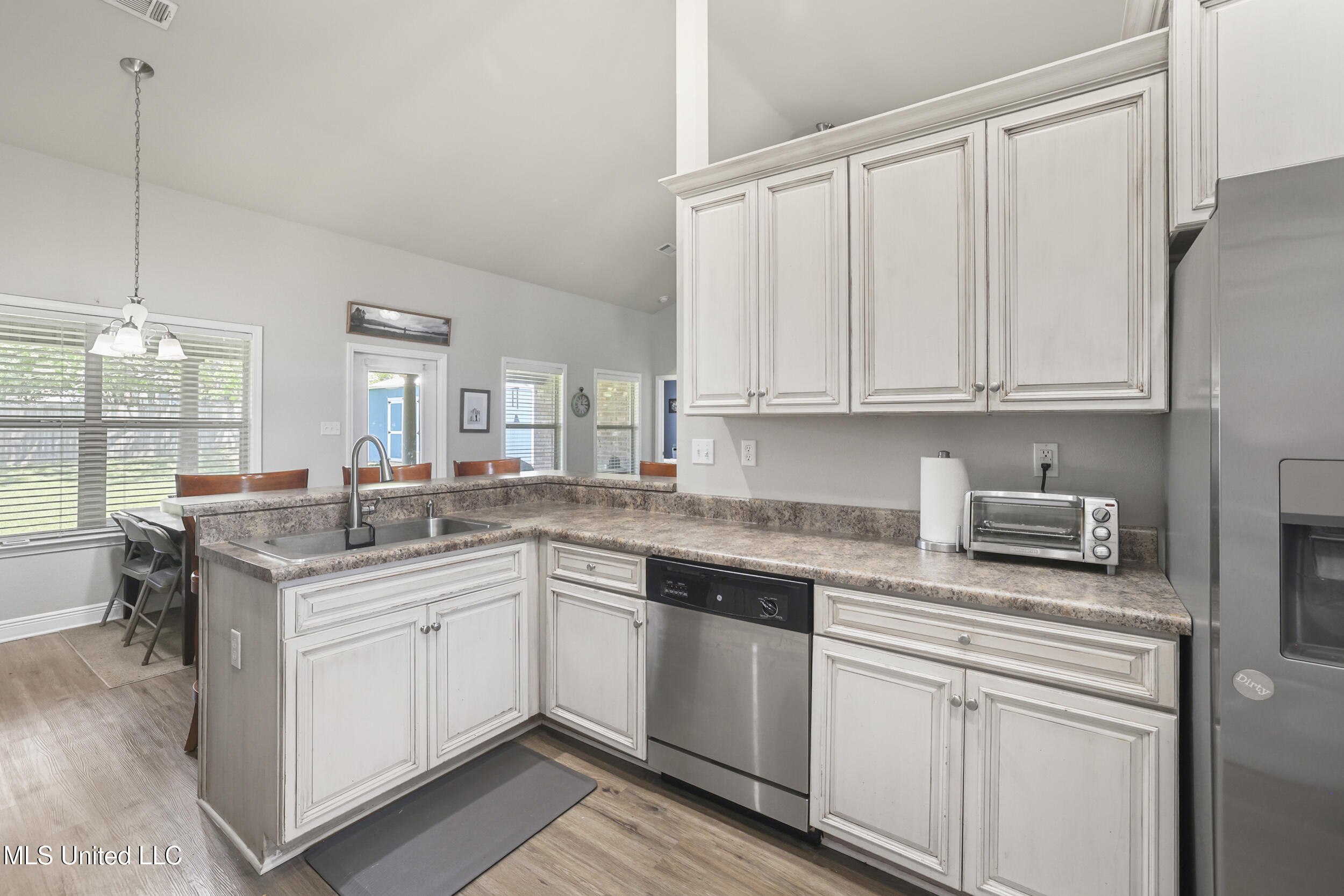 16426 Orange Grove Road, Gulfport, Mississippi image 11