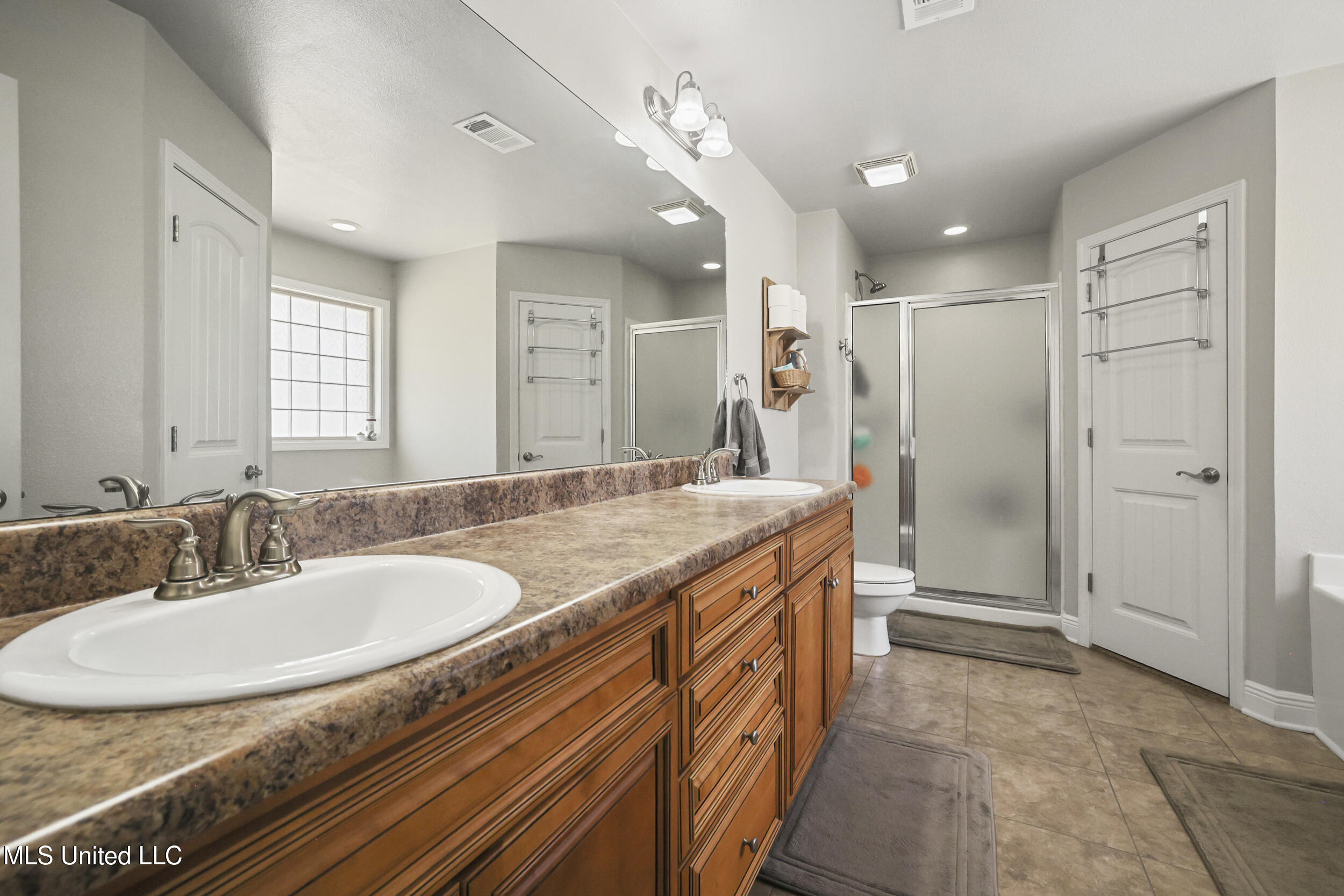 16426 Orange Grove Road, Gulfport, Mississippi image 13