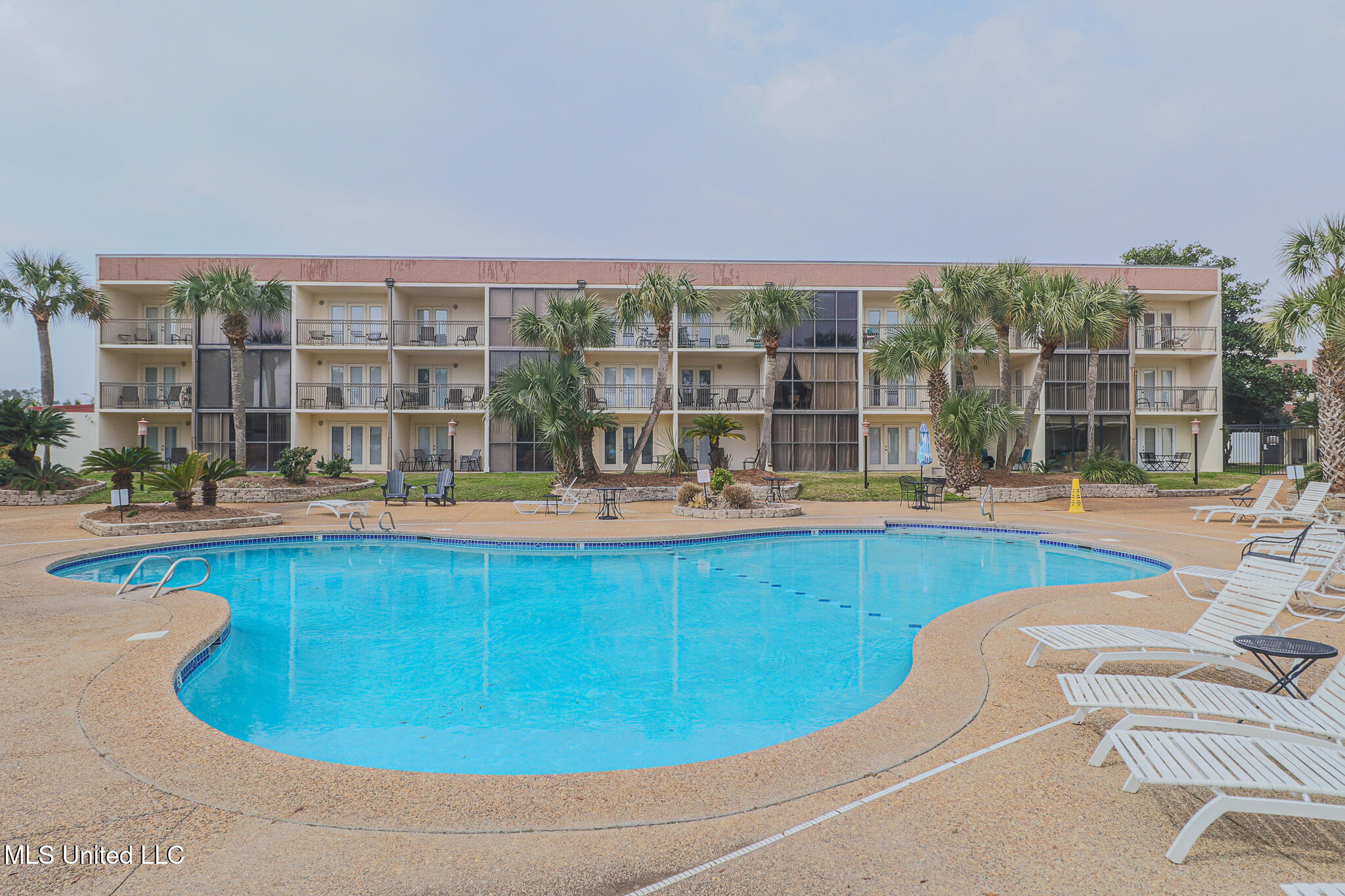 2046 Beach Blvd #A-222, Biloxi, Mississippi image 2