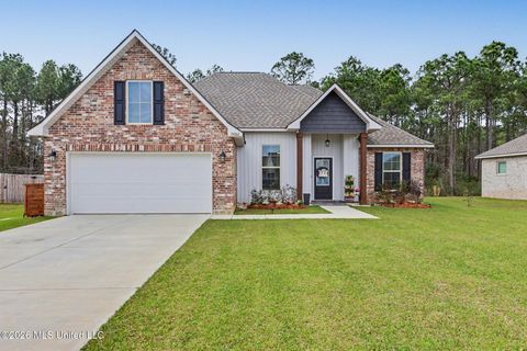 Homes For Sale - 15562 Soaring Loop<br/> Gulfport, MS 39503