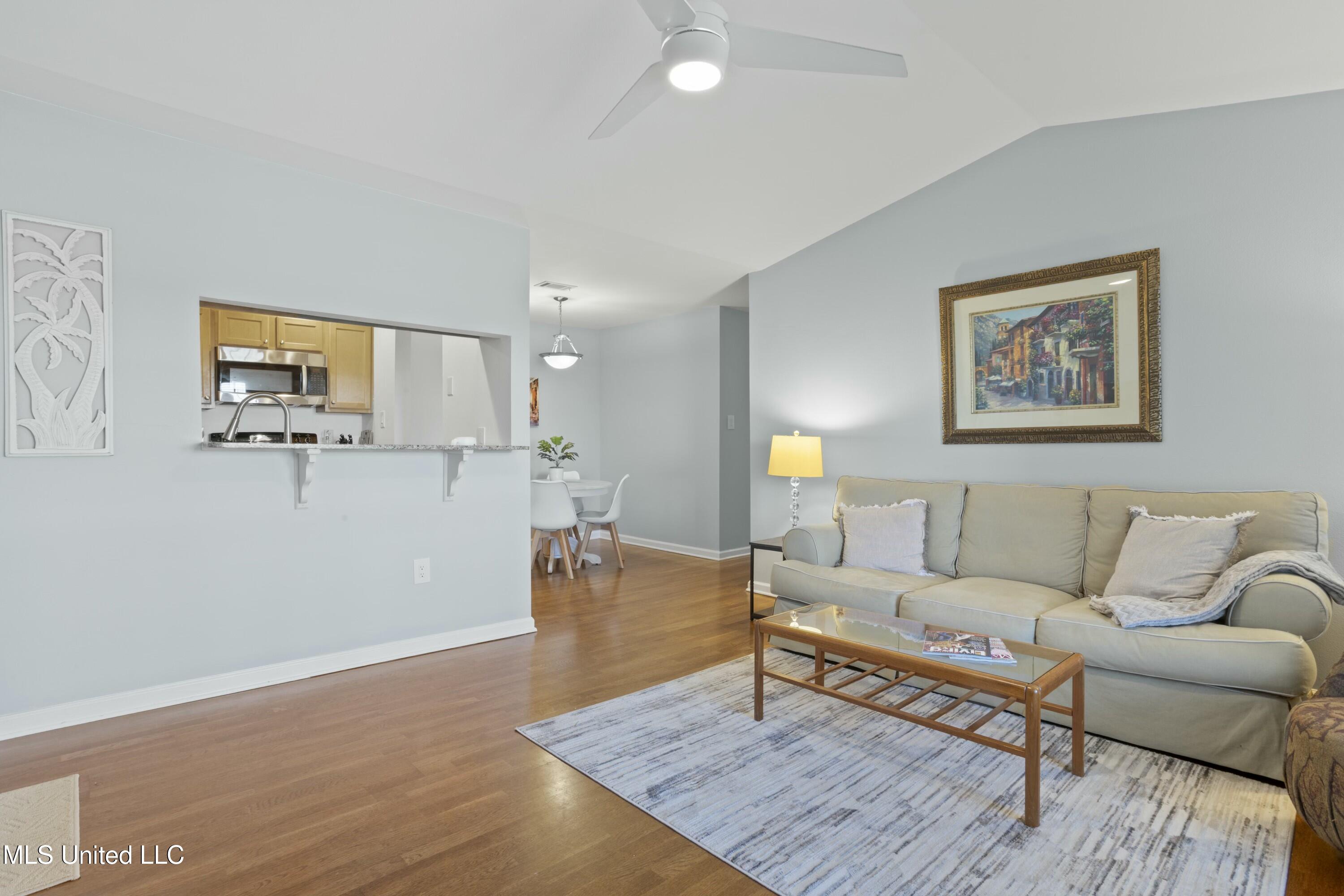 2421 Beachview Drive #G12, Ocean Springs, Mississippi image 7