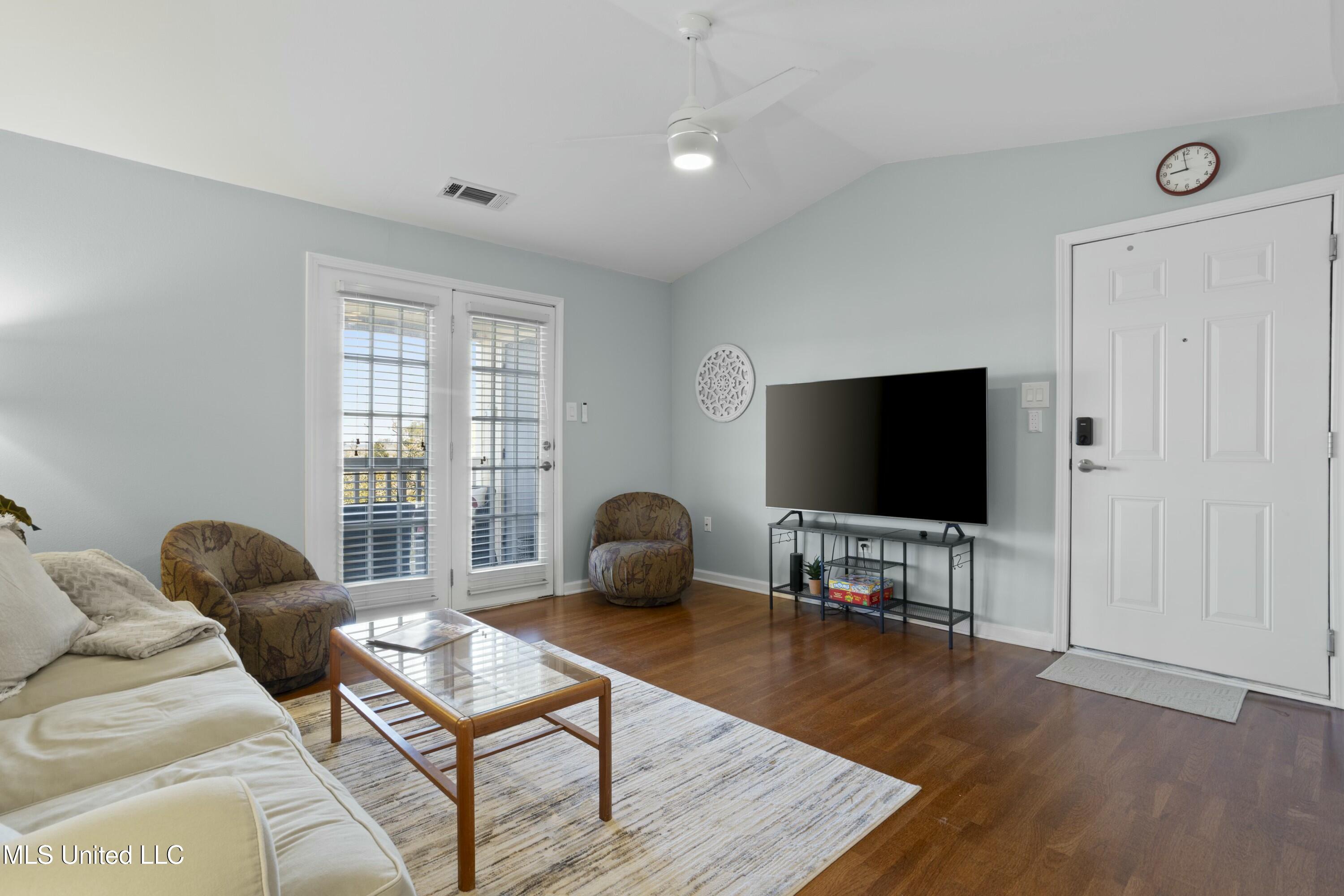 2421 Beachview Drive #G12, Ocean Springs, Mississippi image 3
