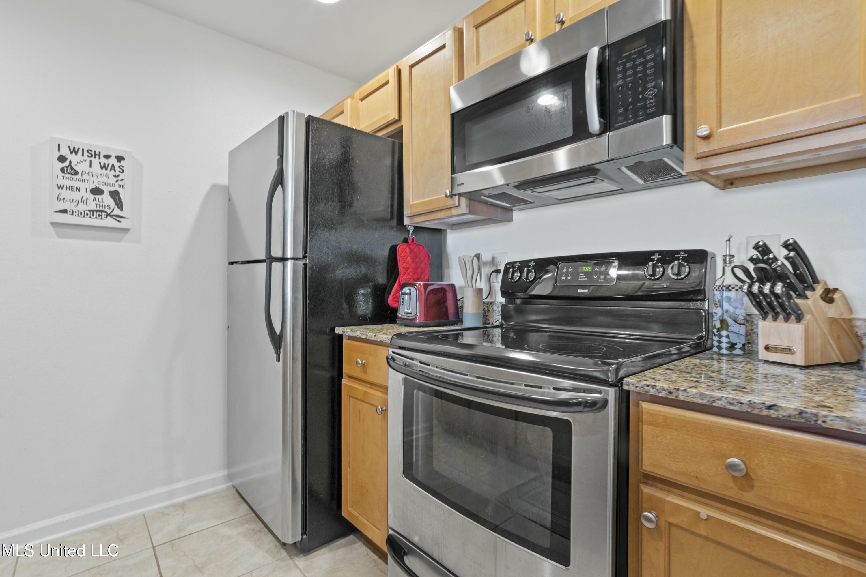 2421 Beachview Drive #G12, Ocean Springs, Mississippi image 13