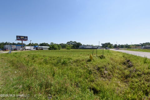Vacant Land For Sale - 3920 Mississippi 63<br/> Moss Point, MS 39563