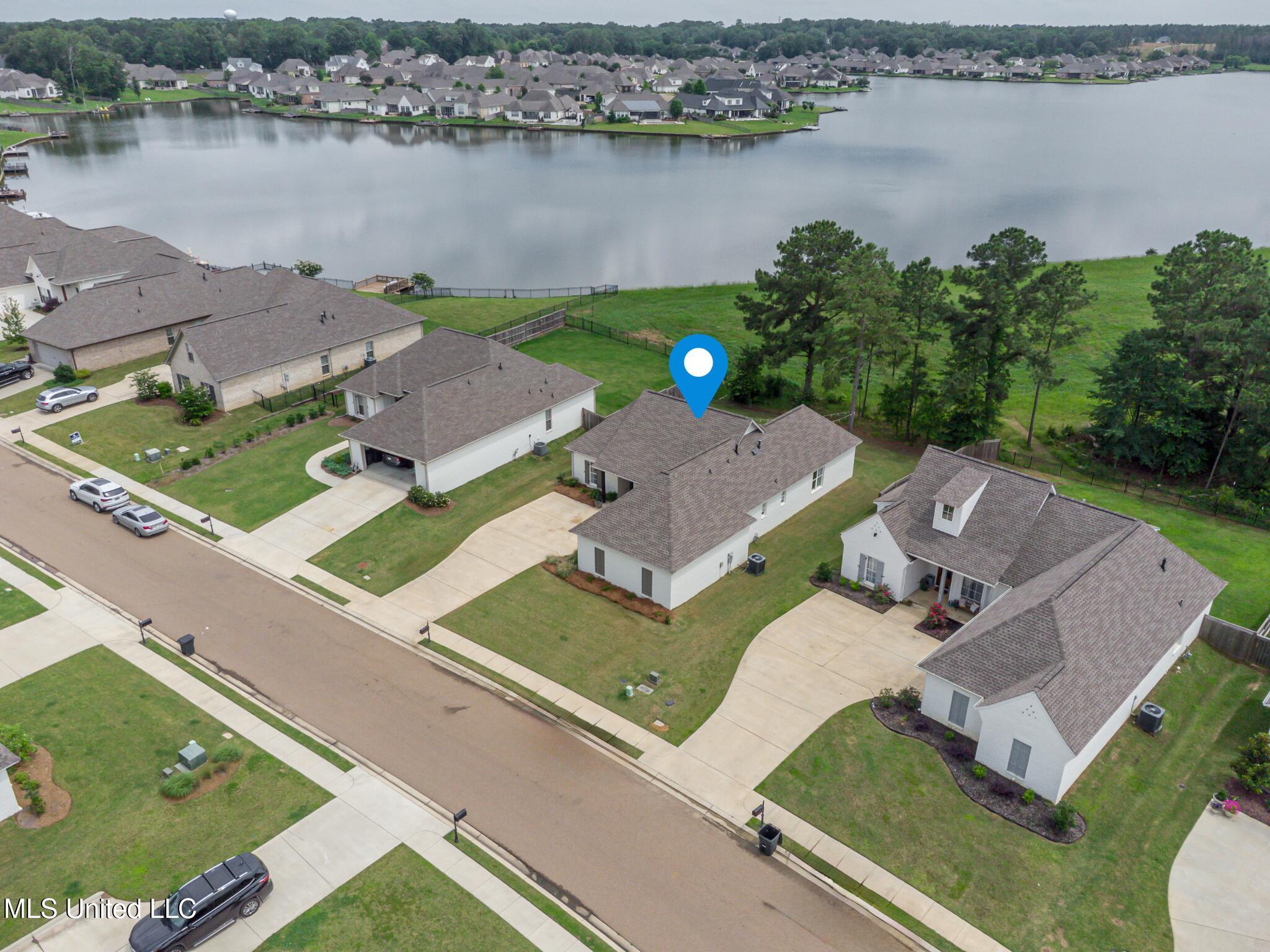157 Shore View Drive, Madison, Mississippi image 3