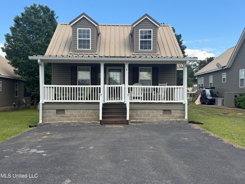 Homes For Sale - 4 Laura Lane<br/> Tishomingo County, Iuka, MS 38852