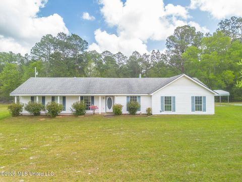 Homes For Sale - 23604 Highway 603<br/> Kiln, MS 39556