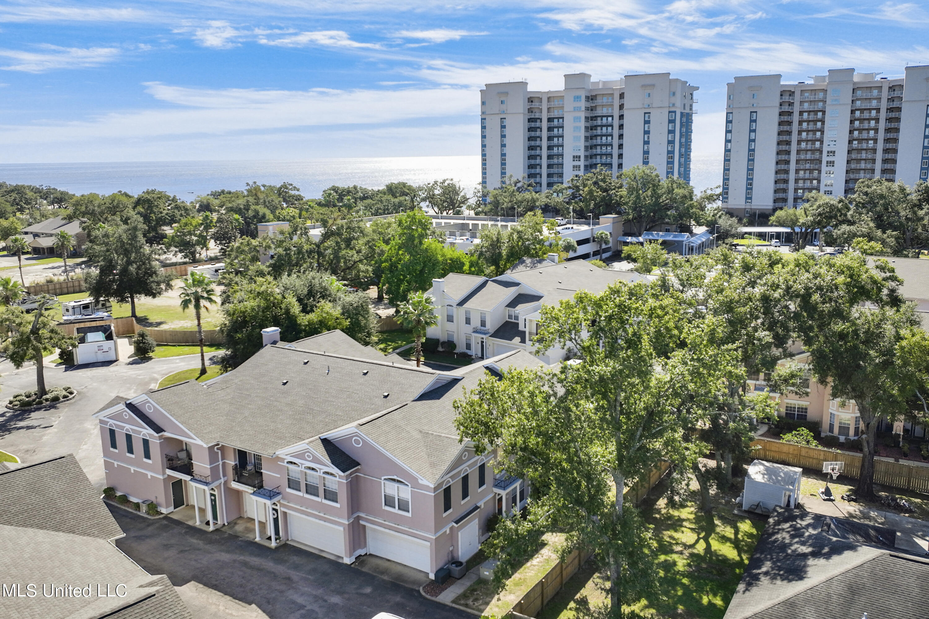 2252 Beach Drive #2304, Gulfport, Mississippi image 3