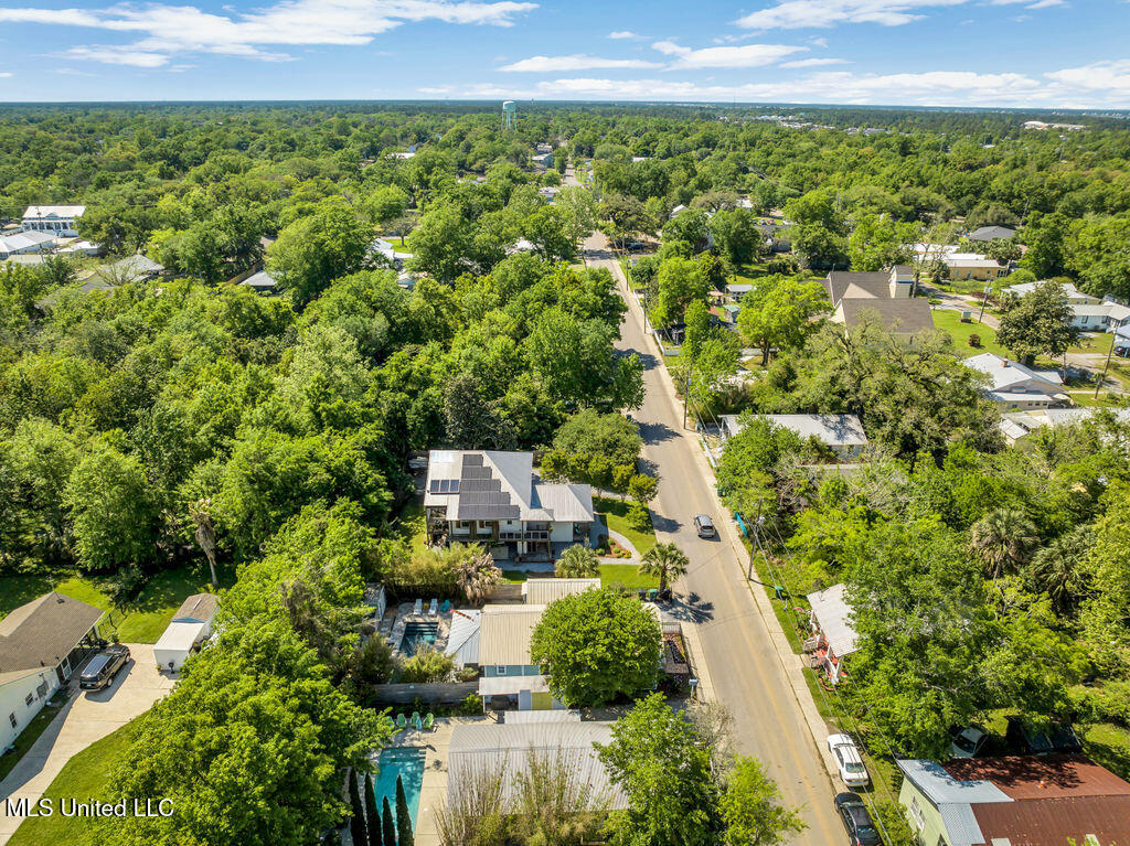 234 Washington Street, Bay Saint Louis, Mississippi image 44