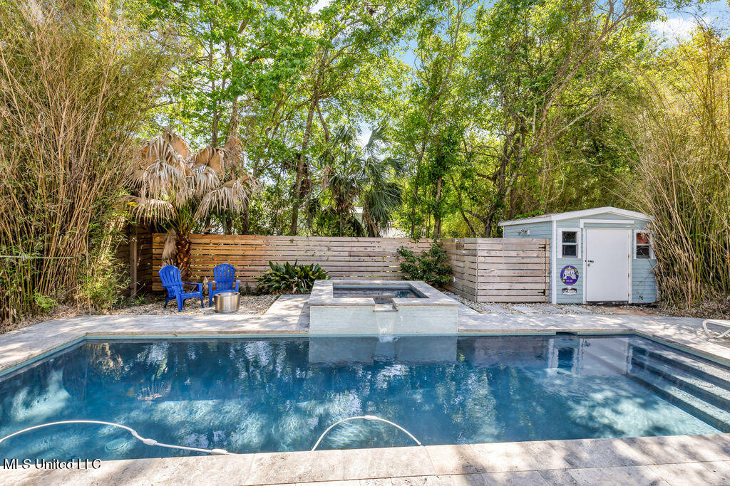 234 Washington Street, Bay Saint Louis, Mississippi image 37