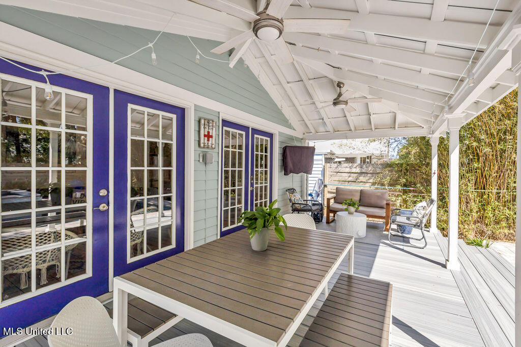 234 Washington Street, Bay Saint Louis, Mississippi image 29