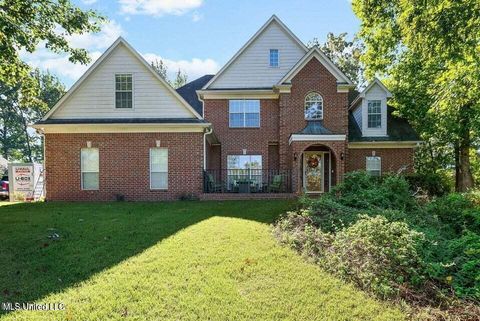 Homes For Sale - 2535 Appleton Drive<br/> Southaven, MS 38672