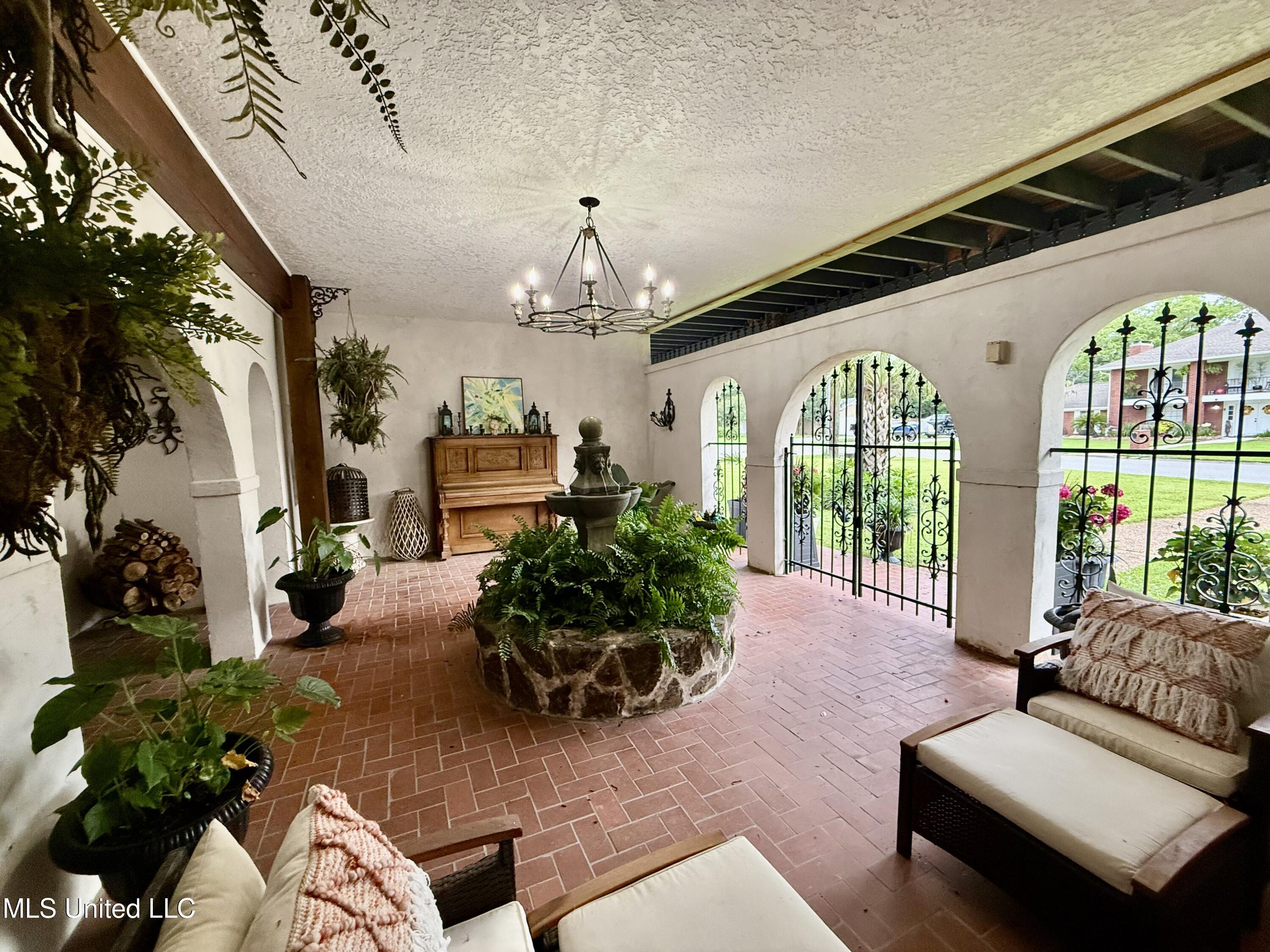 416 Woodland Park Drive Drive, Biloxi, Mississippi image 15