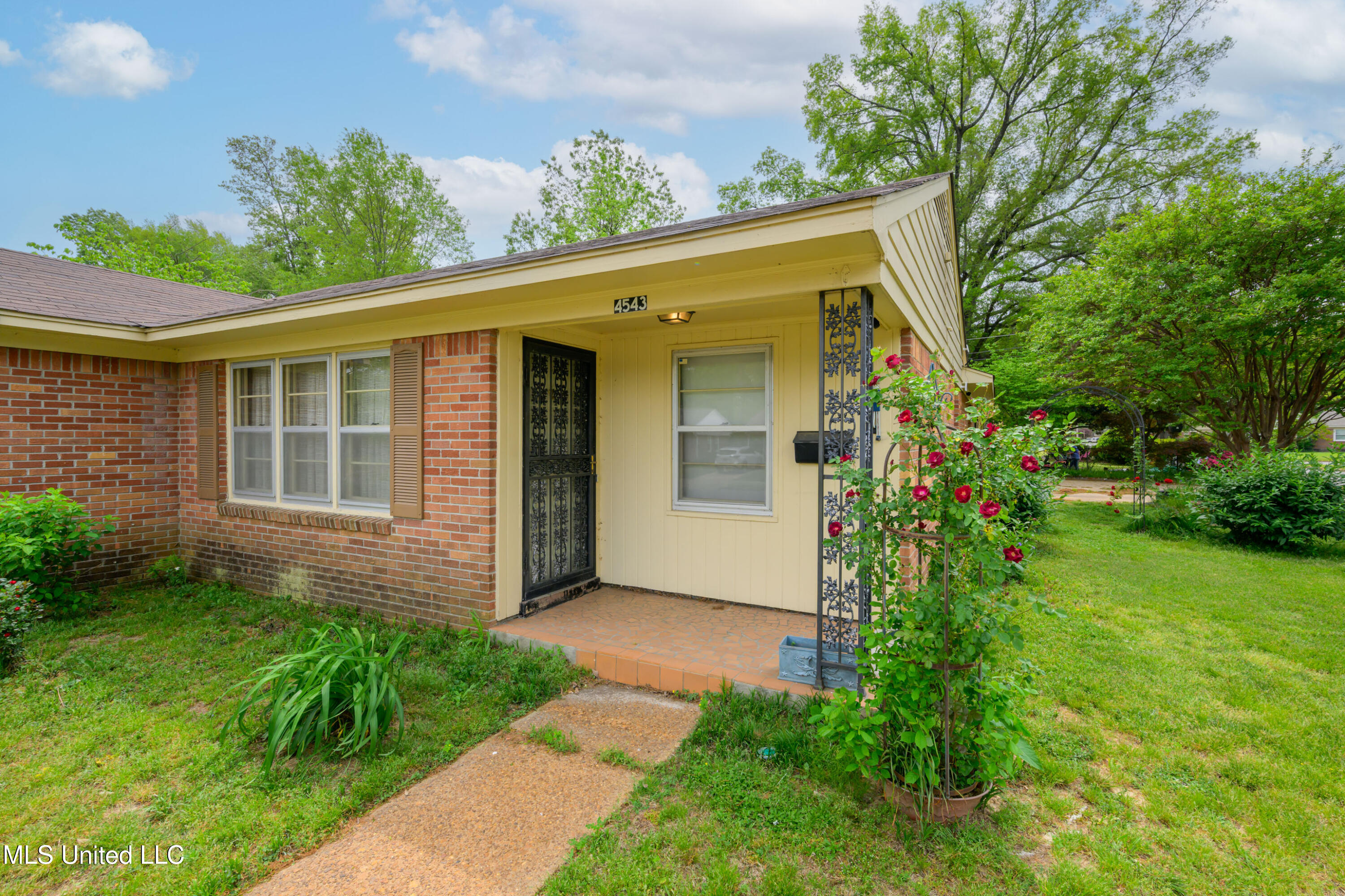 4543 Given Avenue, Memphis, Tennessee image 1